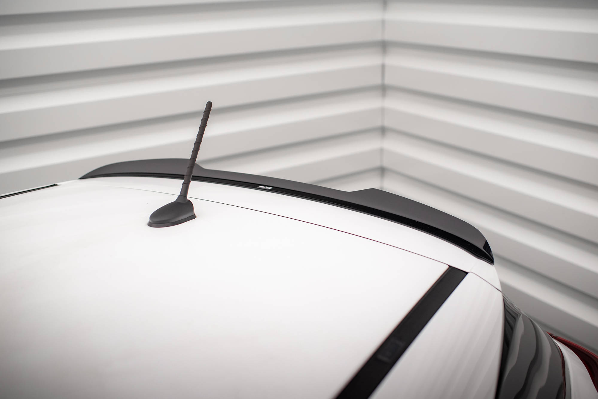 Heck Spoiler Aufsatz Abrisskante passend für Hyundai I20 Mk2 FL schwarz Hochglanz