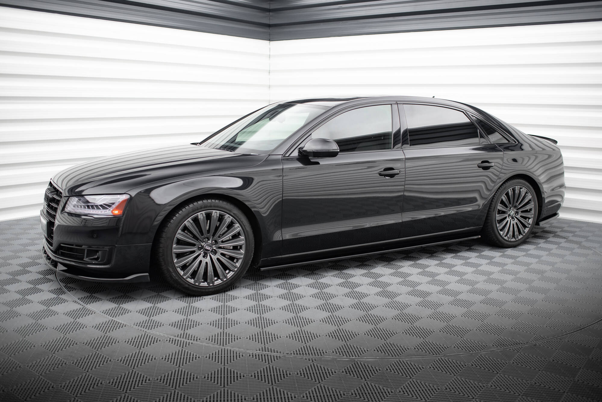 Street+ Seitenschweller Leisten passend für Audi A8 Lang D4 schwarz Hochglanz
