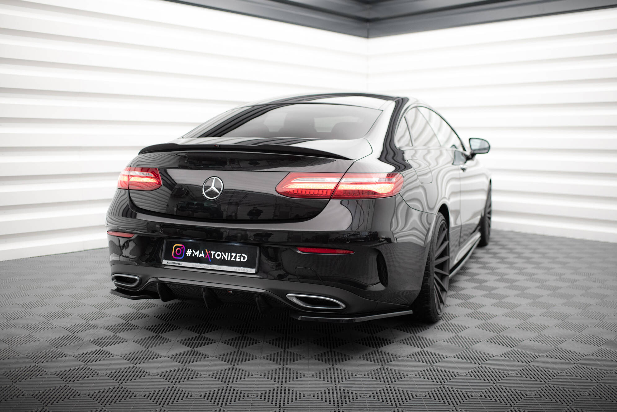 Diffusor Heck Ansatz für Mercedes-Benz E-Klasse W213 Coupe C238 / Cabriolet A238 AMG-Line schwarz Hochglanz
