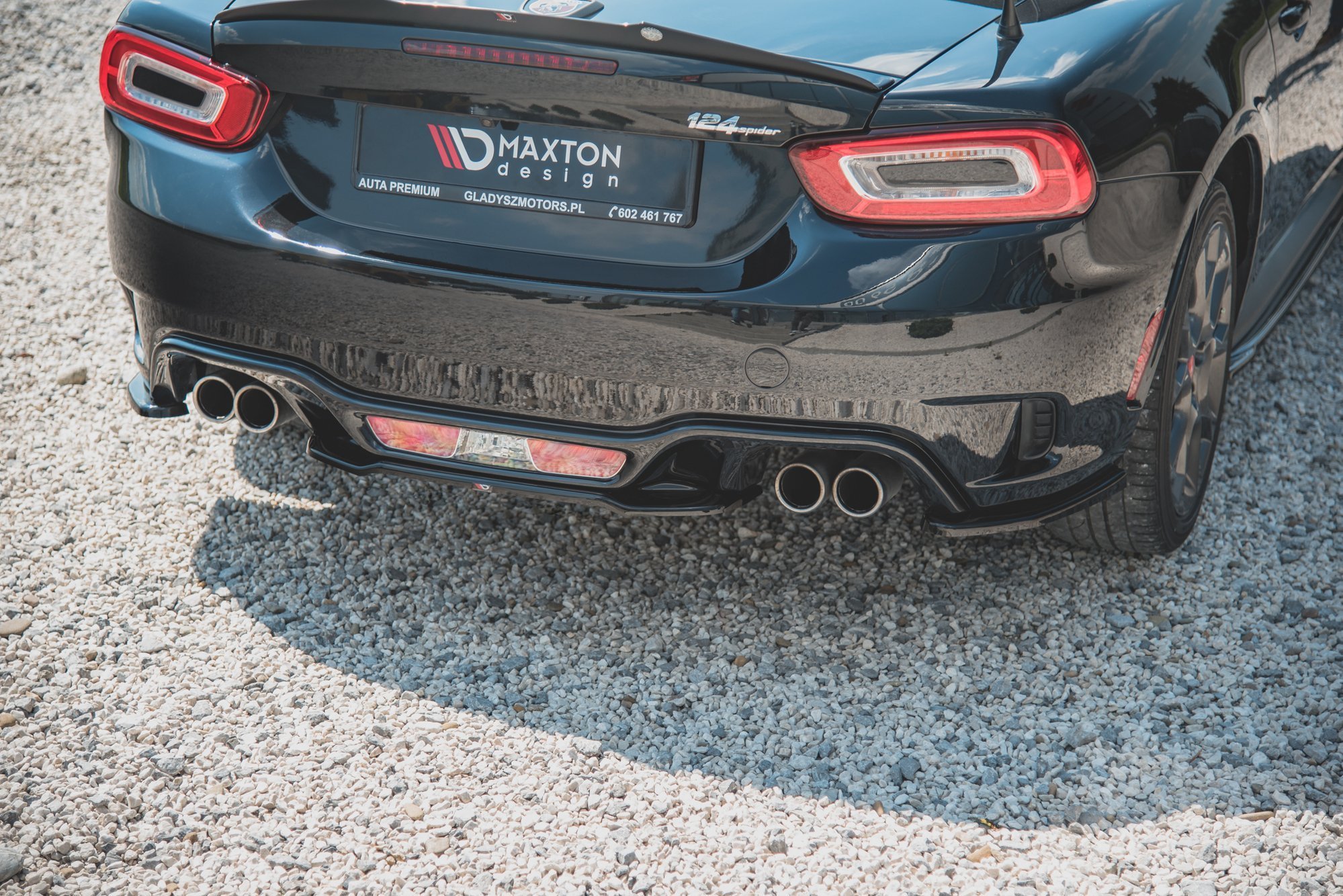 Diffusor Heckansatz passend für ABARTH 124 Spider schwarz Hochglanz