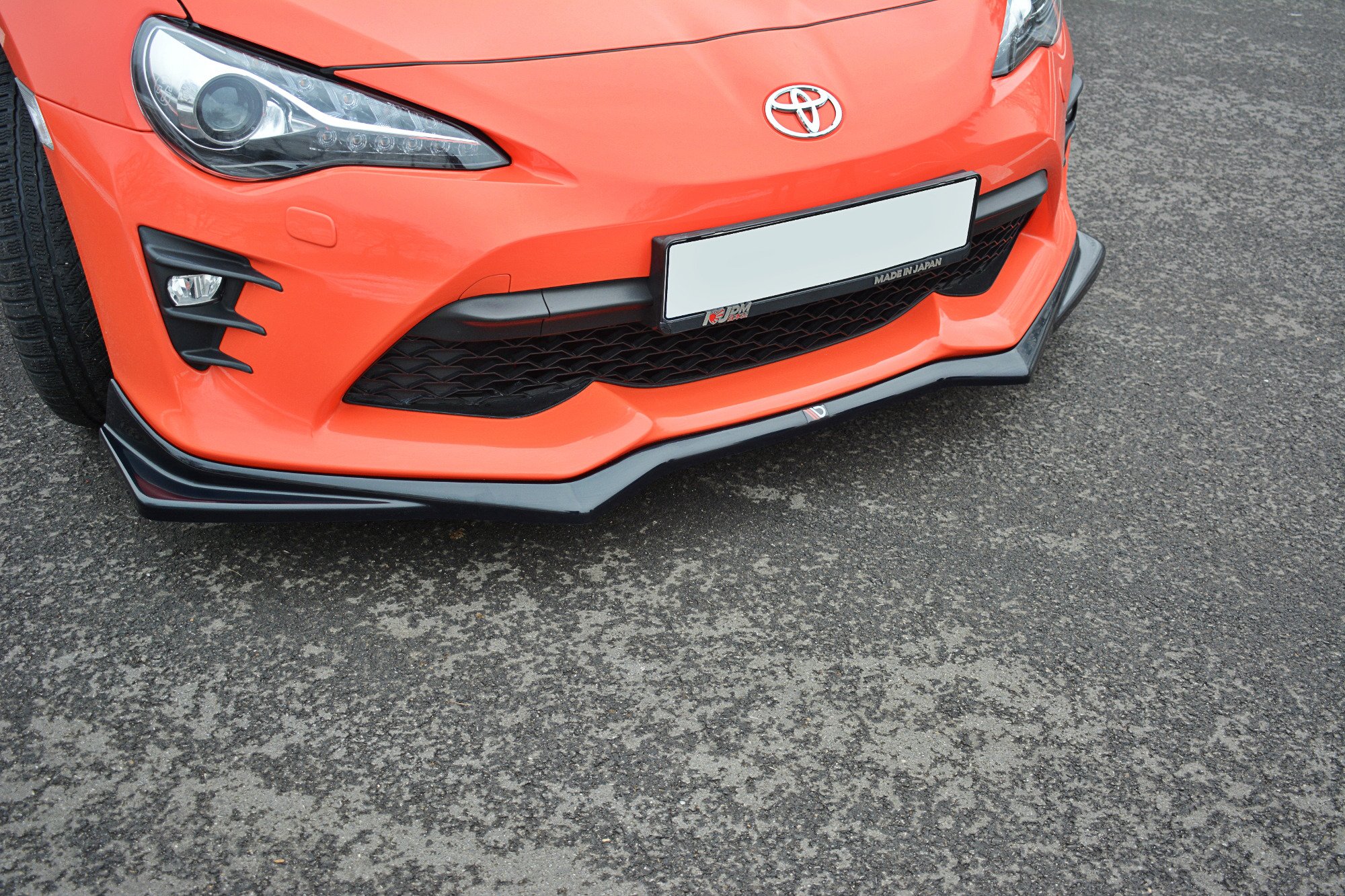 Front Ansatz V.2 für Toyota GT86 Facelift schwarz Hochglanz