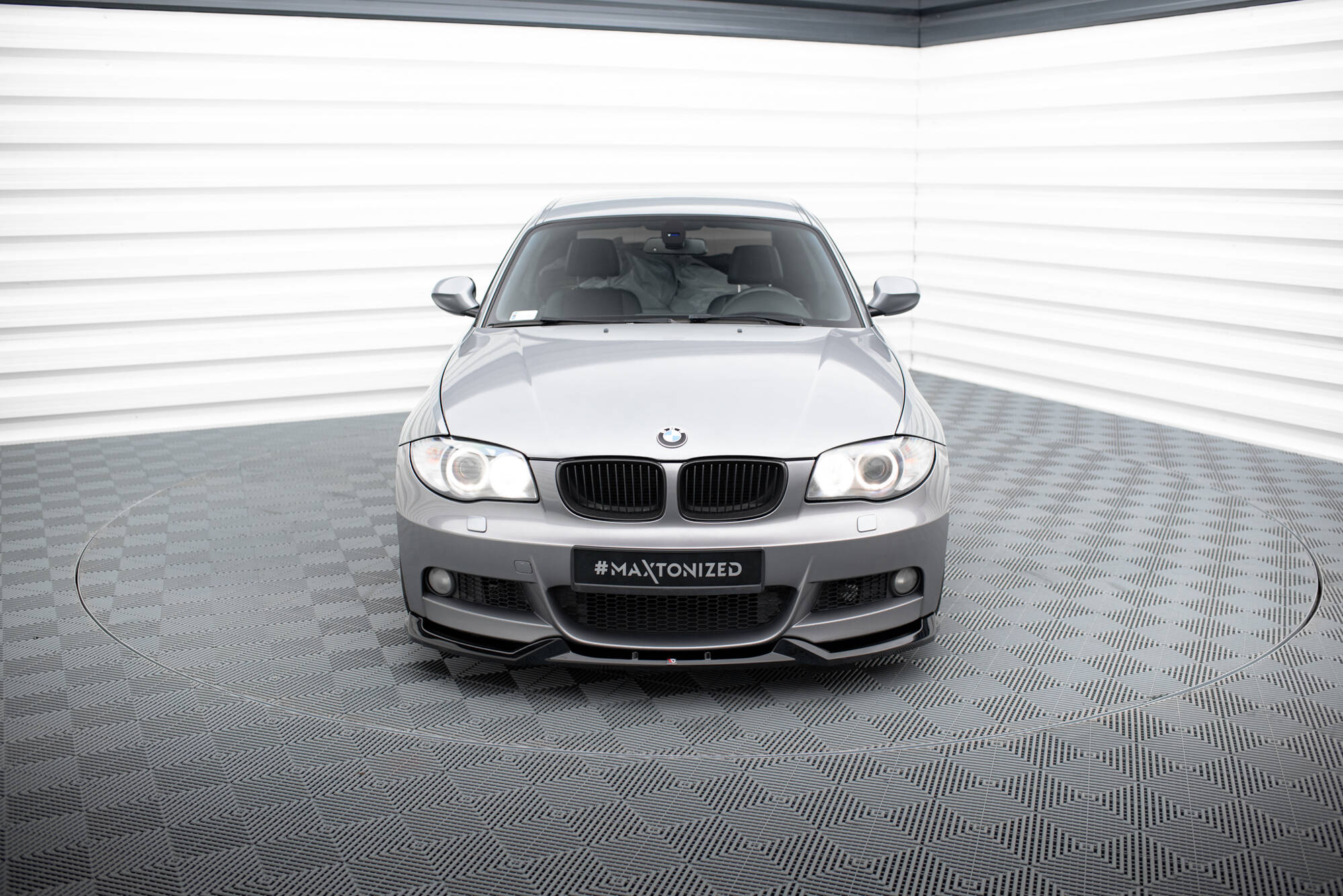 Street+ Spoilerlippe Front Ansatz V.1 passend für BMW 1er M-Paket E82 schwarz Hochglanz