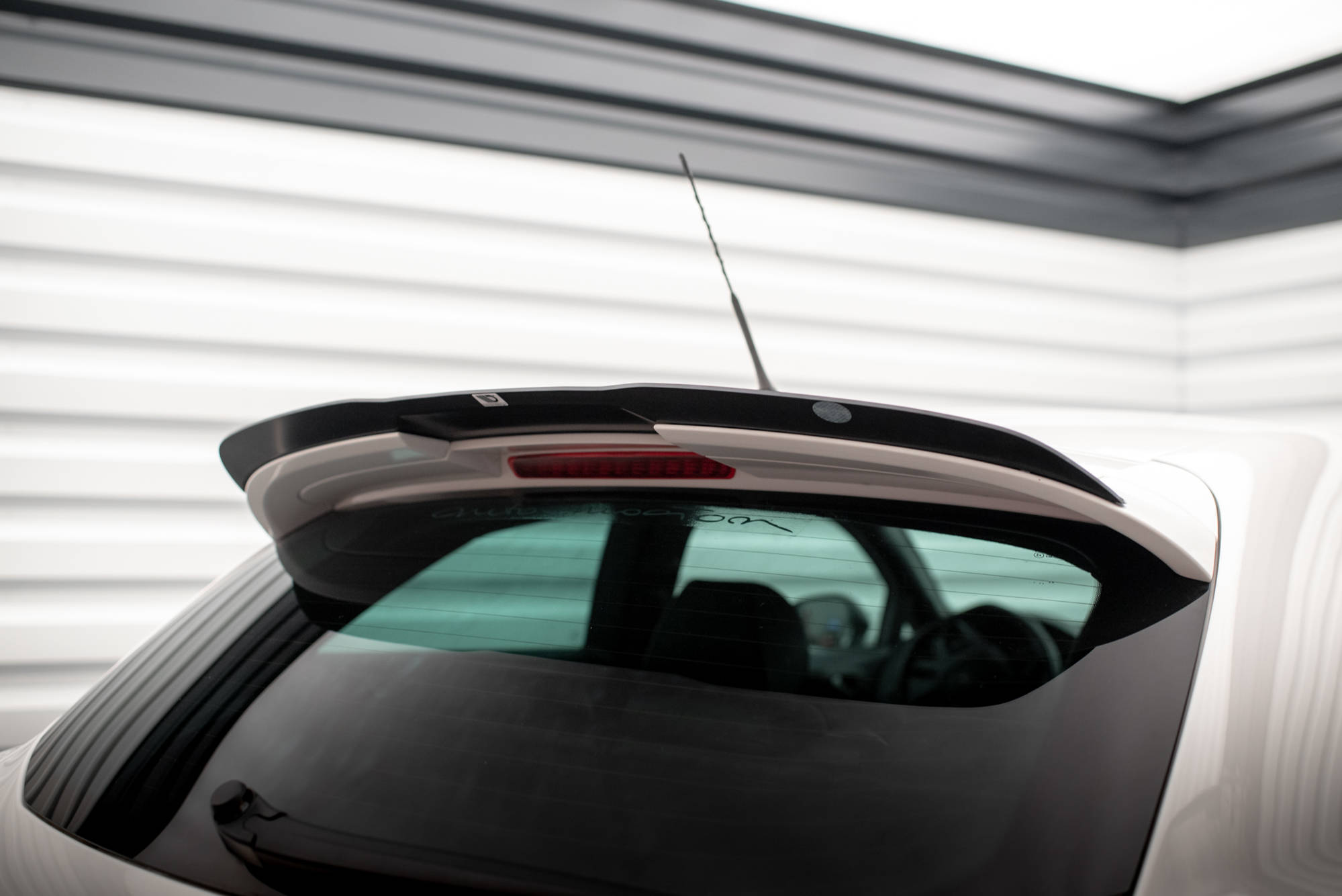 Spoiler CAP für SEAT IBIZA 4 SPORTCOUPE vor Facelift schwarz Hochglanz