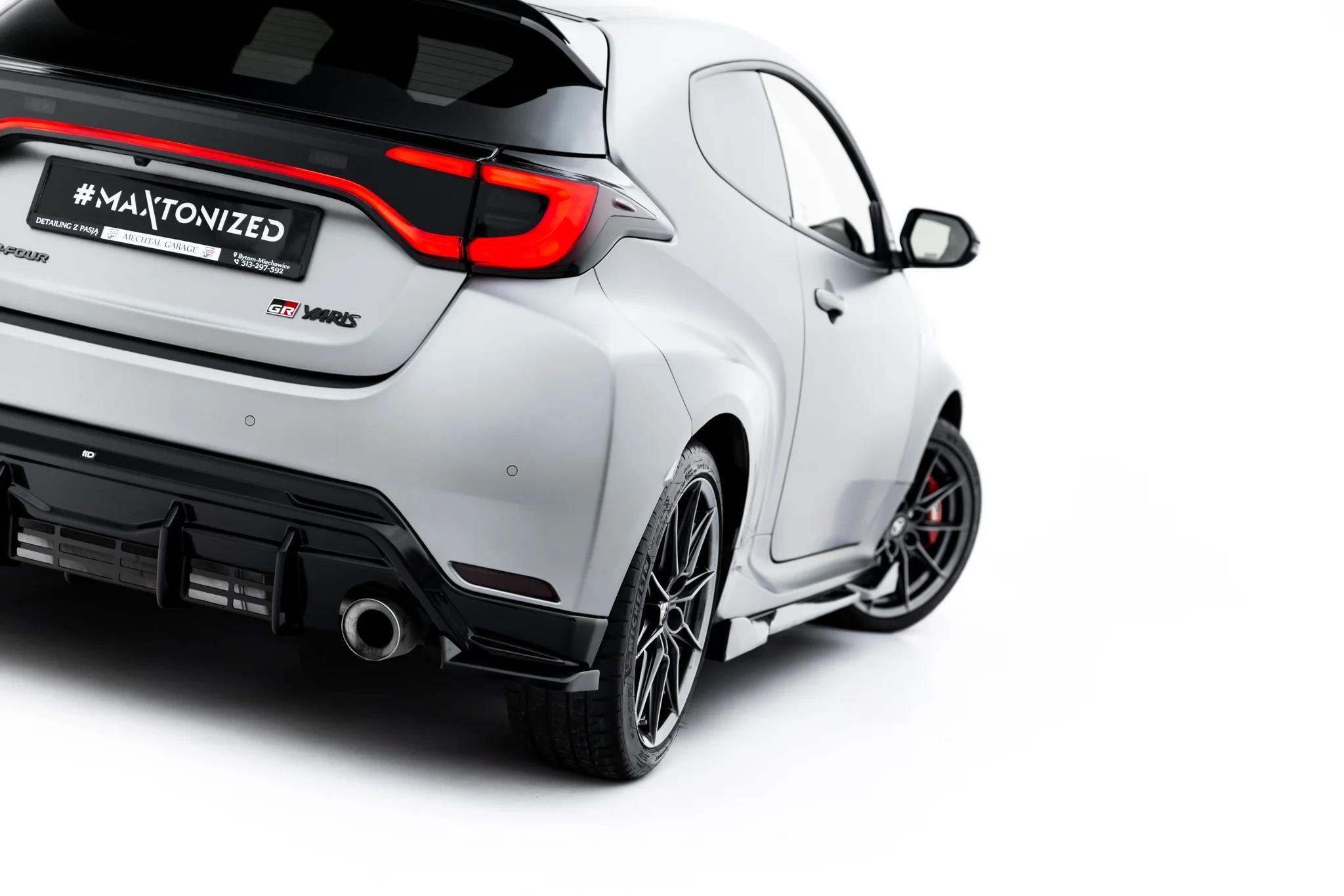 Diffusor Flaps V.3 passend für Toyota GR Yaris Mk4 Facelift schwarz Hochglanz