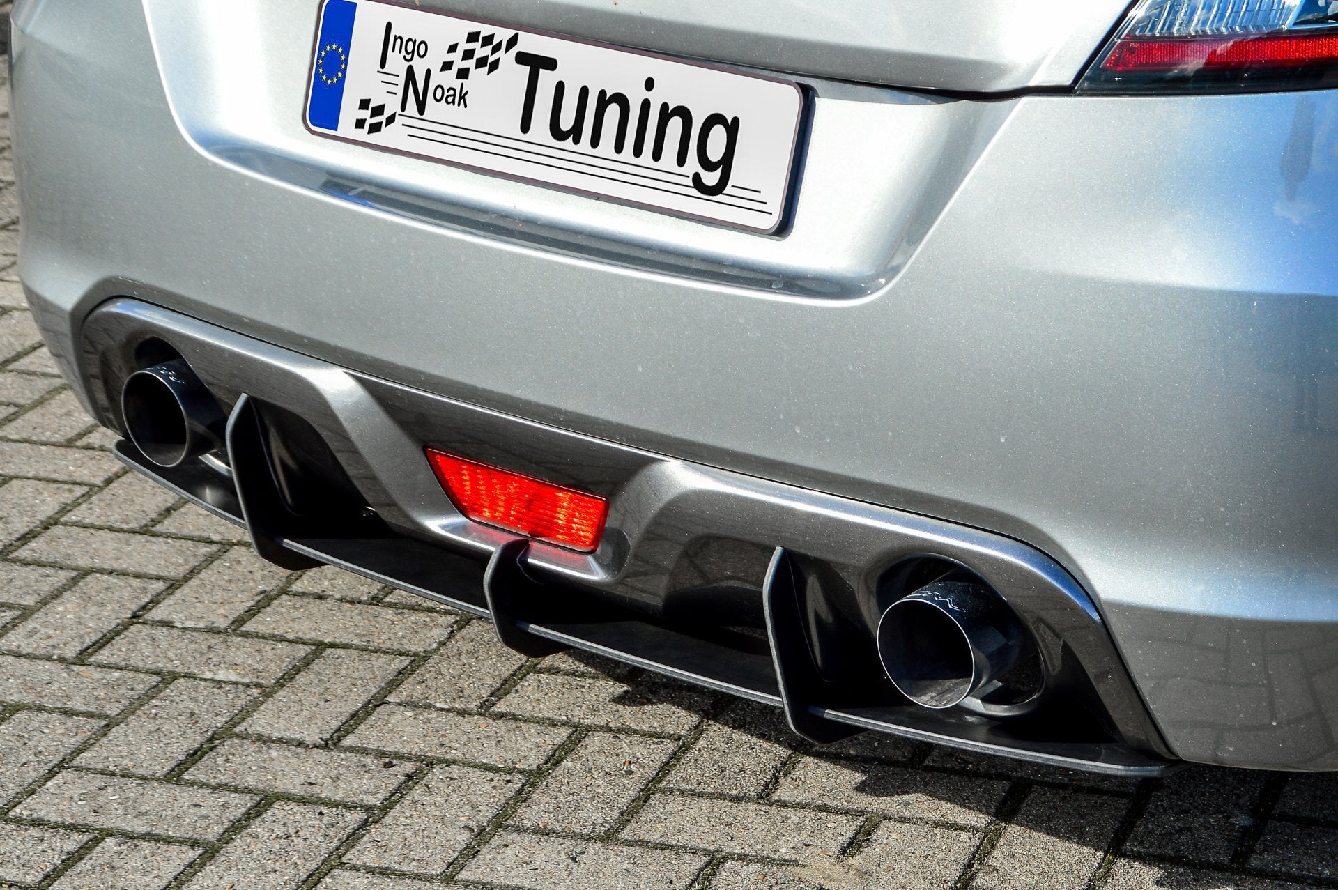 Gefräster Heckansatz mit Finnen für Suzuki Swift Sport NZ/FZ