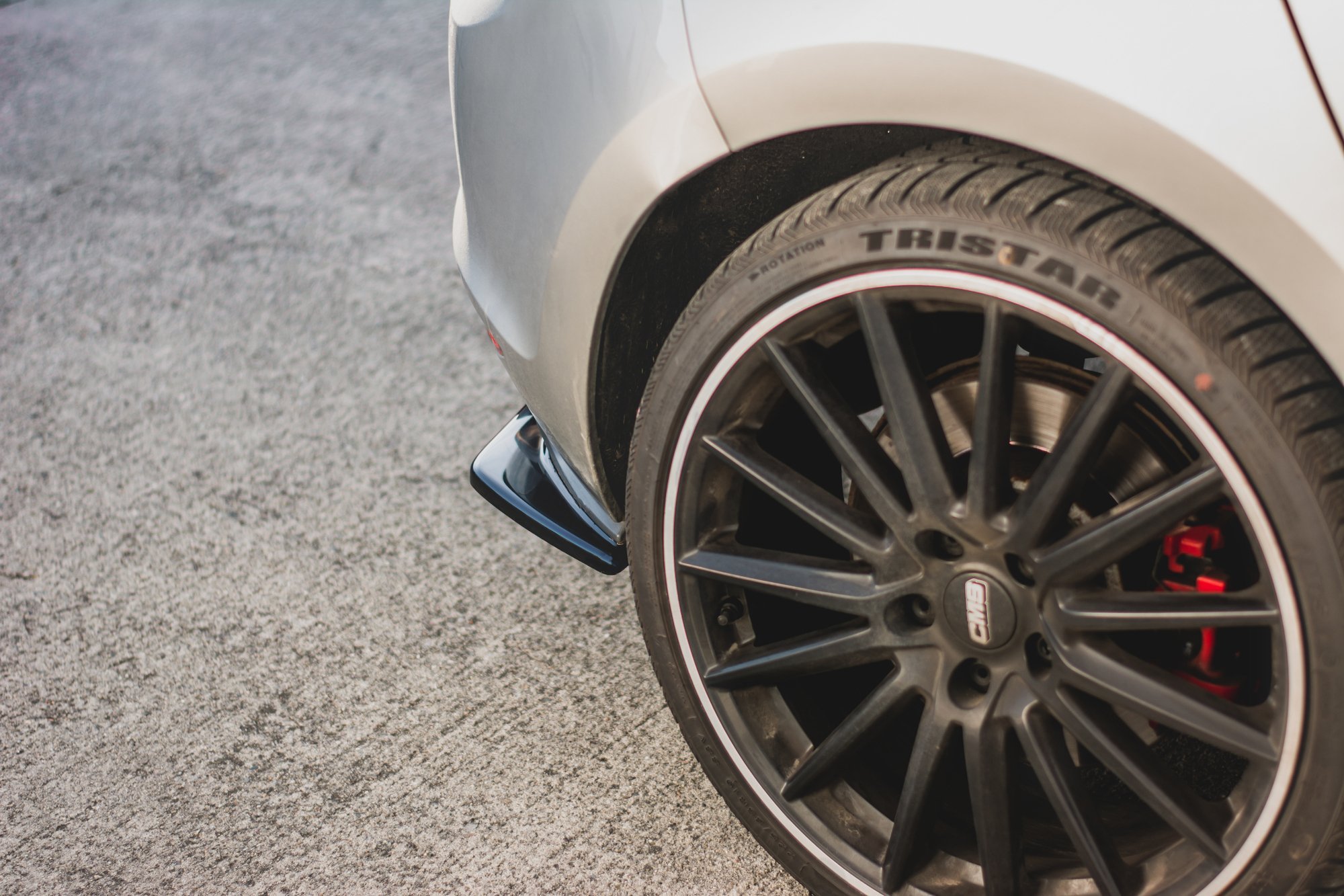 Heck Ansatz Flaps Diffusor V.2 für VW Golf 7 GTI schwarz Hochglanz