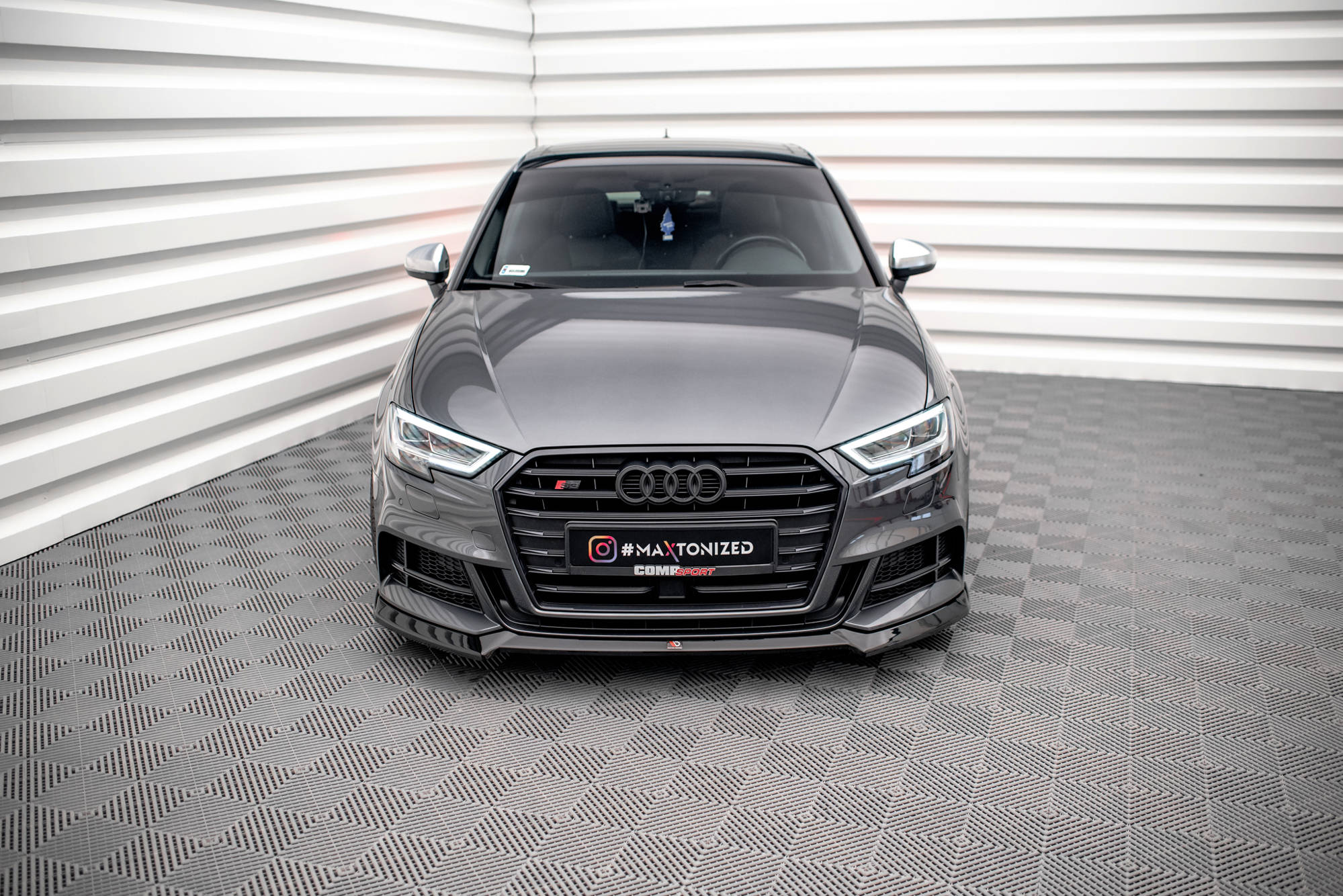 Street+ Spoilerlippe Front Ansatz V.3 passend für Audi S3 / A3 S-Line Sportback 8V FL schwarz Hochglanz