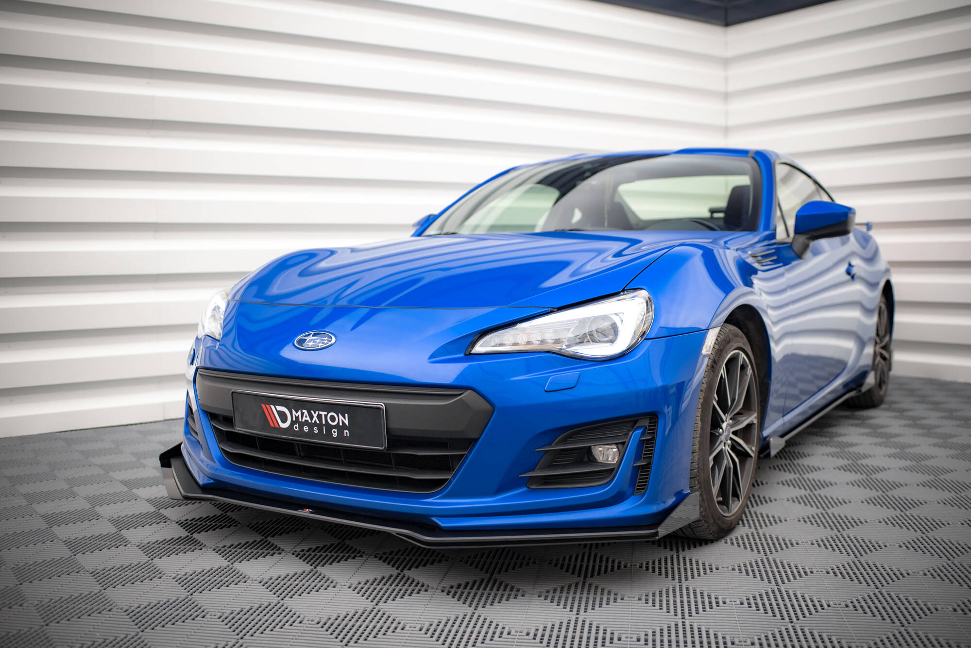Street Pro Spoilerlippe Front Ansatz passend für Subaru BRZ Mk1 FL rot+ Hochglanz Flaps