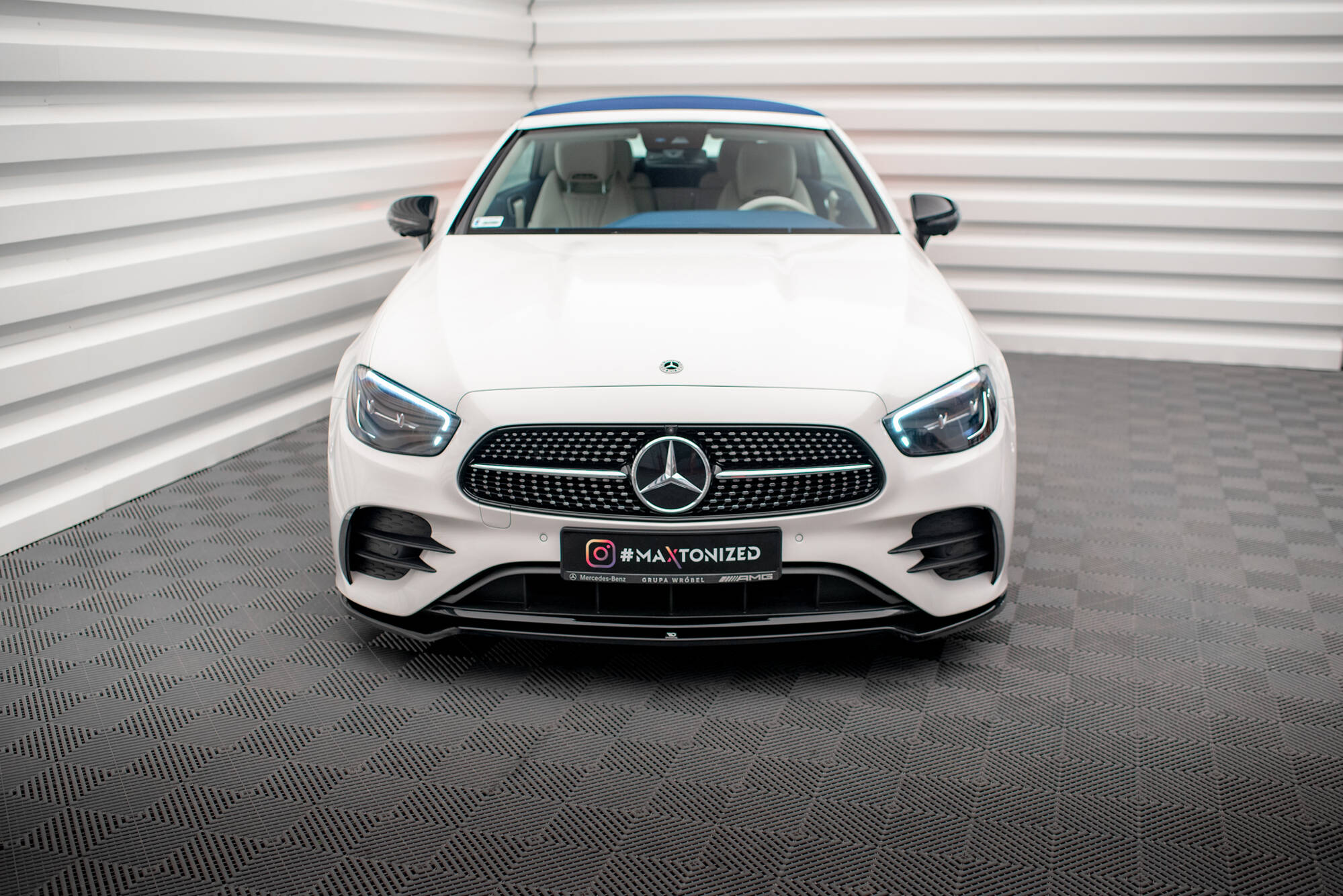 Street+ Spoilerlippe Front Ansatz V.1 passend für Mercedes E-Klasse W213 Coupe FL C238 FL / Cabriolet A238 FL AMG-Line / 53 AMG schwarz Hochglanz