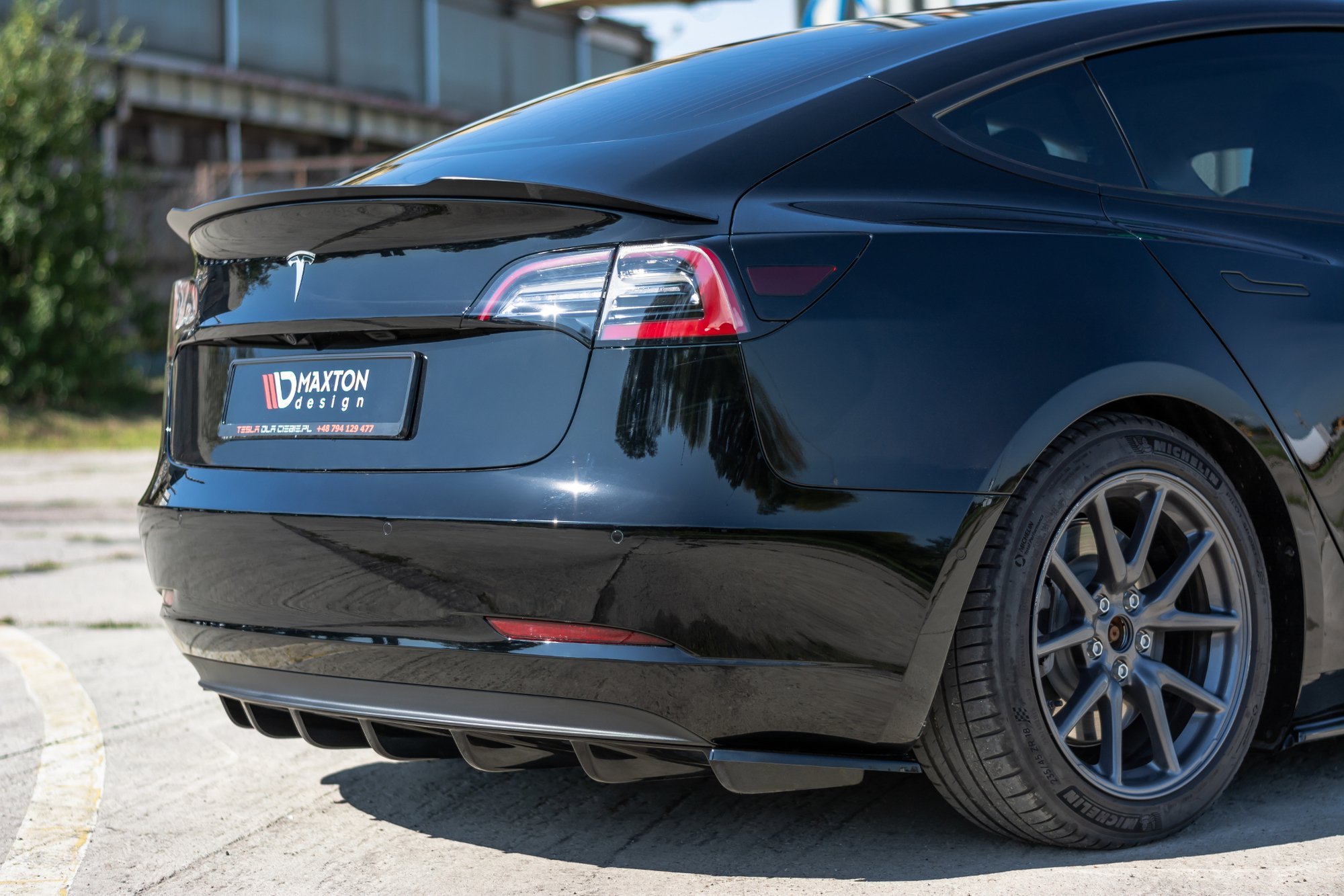 Heckansatz Diffusor passend für Tesla Model 3 schwarz Hochglanz
