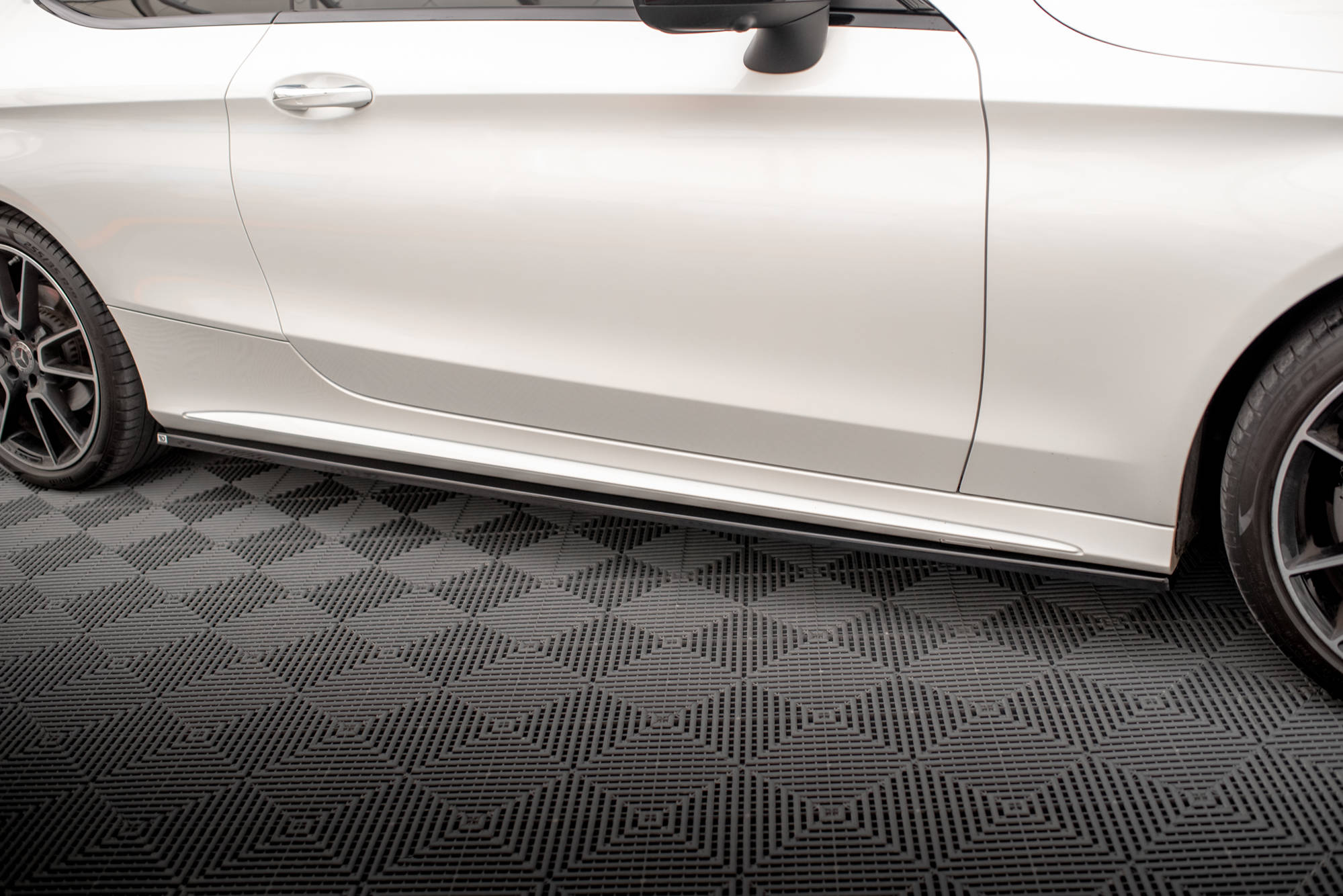 Street+ Seitenschweller Leisten passend für Mercedes C Coupe AMG-Line C205 FL schwarz Hochglanz