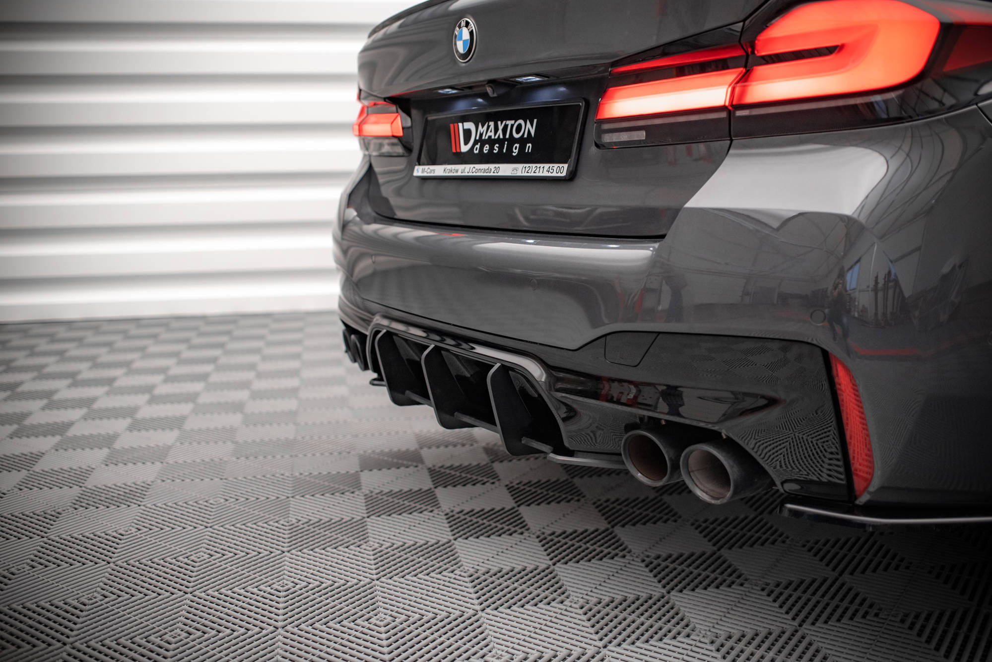Street Pro Heckschürze Heck Ansatz Diffusor passend für BMW M5 F90 FL rot