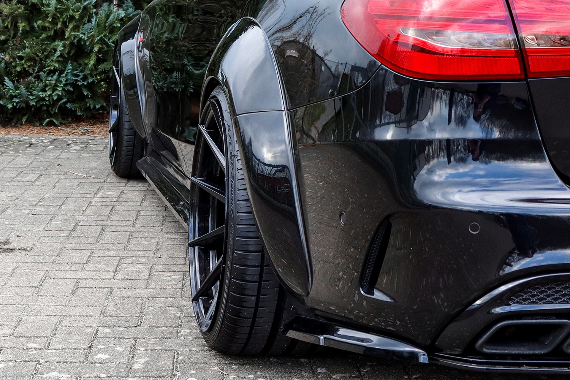 Widebodykit Radläufe für Mercedes C-Klasse W205 C63AMG+S Limousine