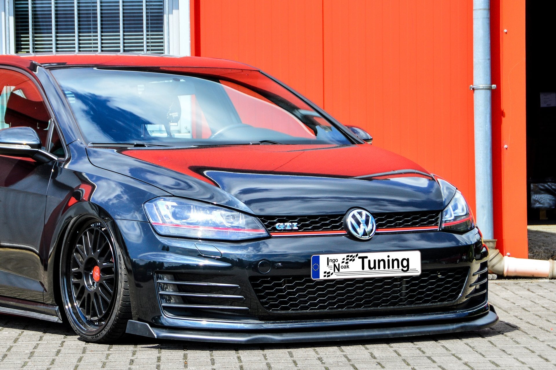 V2 Bodykit für VW Golf 7 GTI (Schwarz Matt)