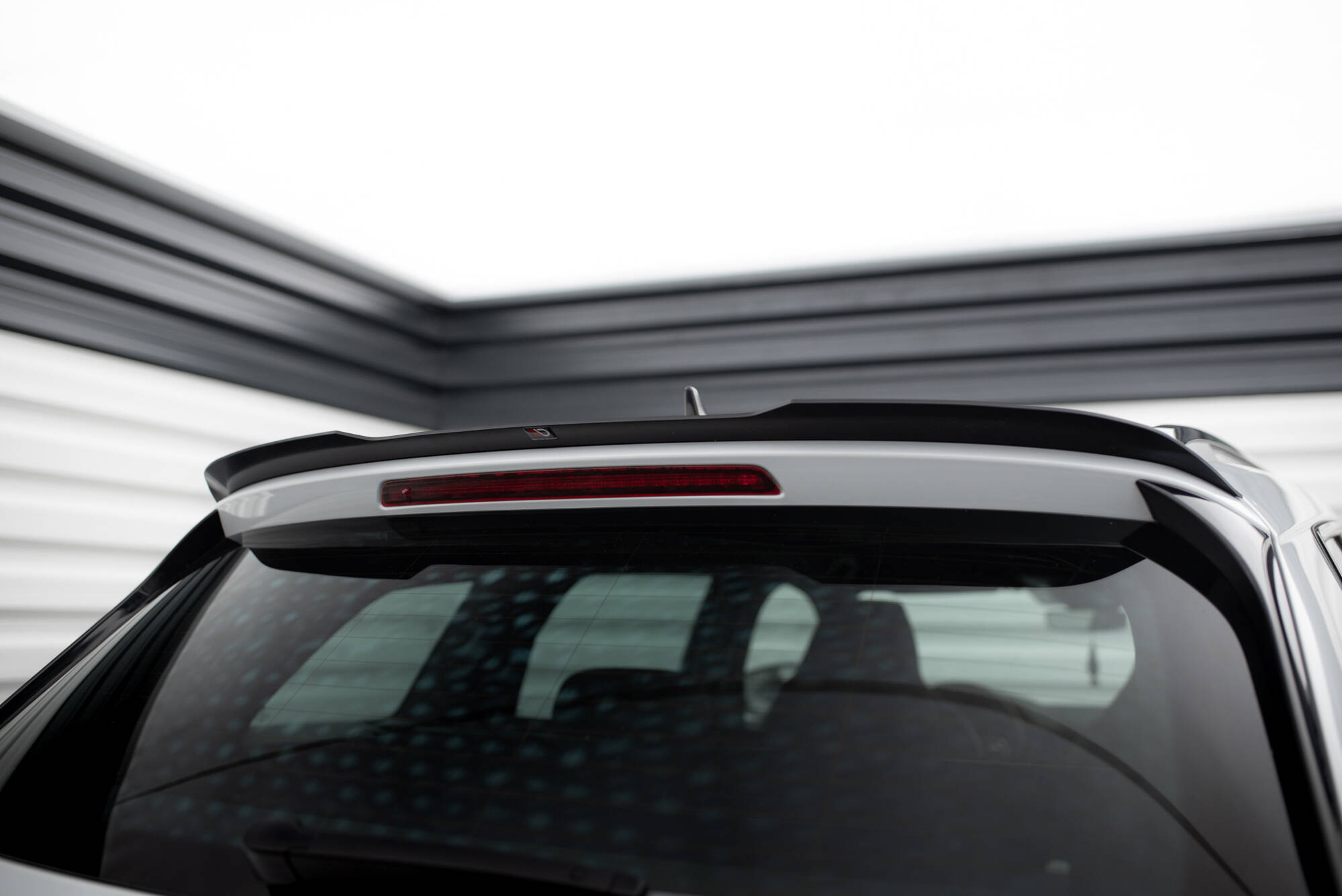 Spoiler CAP V.1 für Skoda Kodiaq Mk1 Sportline/RS schwarz Hochglanz