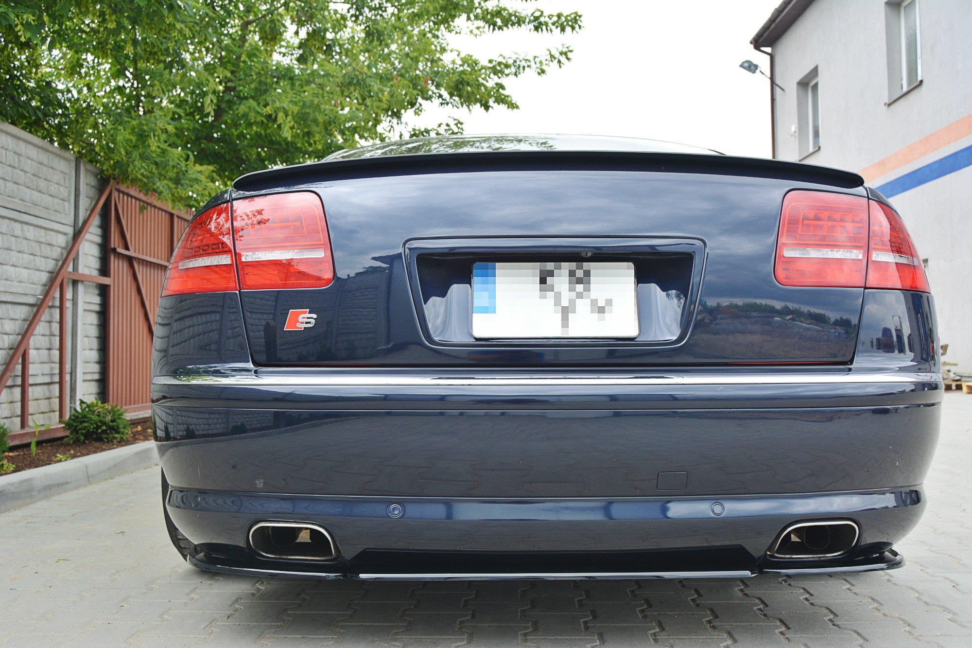 Heckansatz Audi A8 W12 D3 schwarz Hochglanz