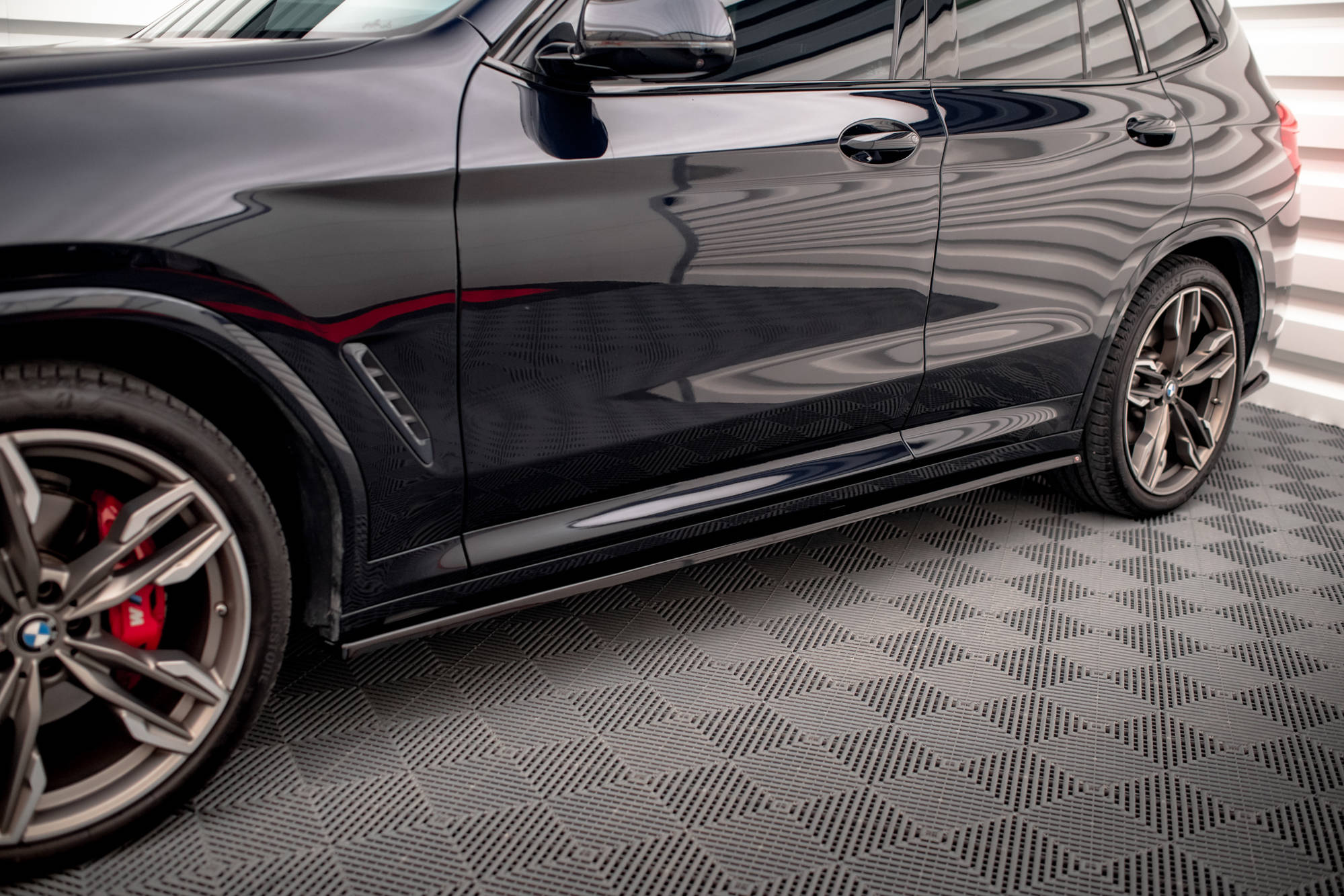 Seitenschweller Ansatz für V.1 für BMW X3 M40d / M40i / M-Paket G01 schwarz Hochglanz