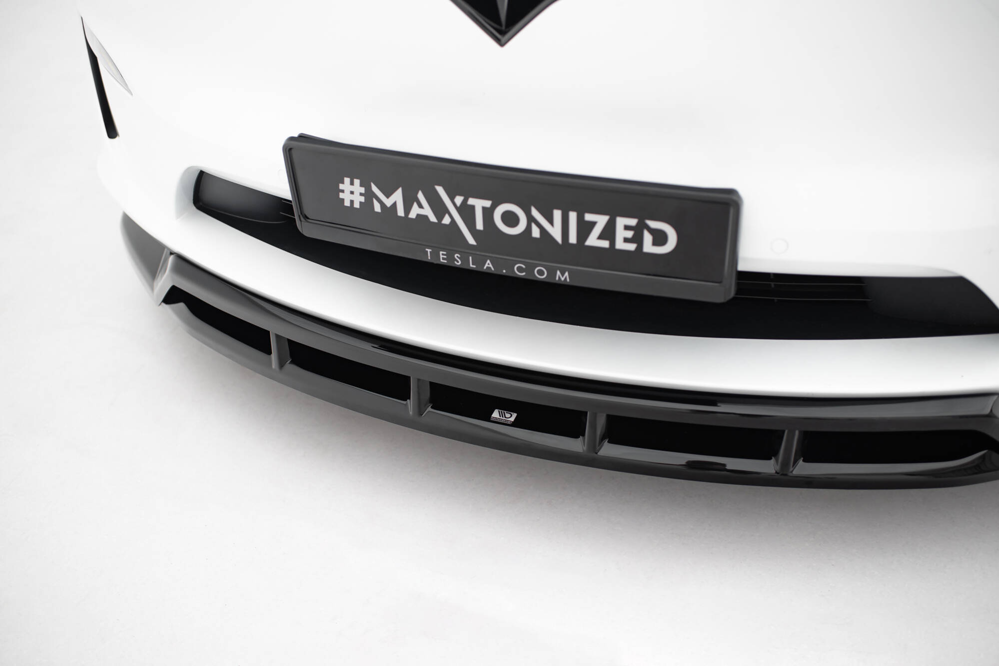 Frontlippe V.3 passend für Tesla Model X Mk1 FL schwarz Hochglanz