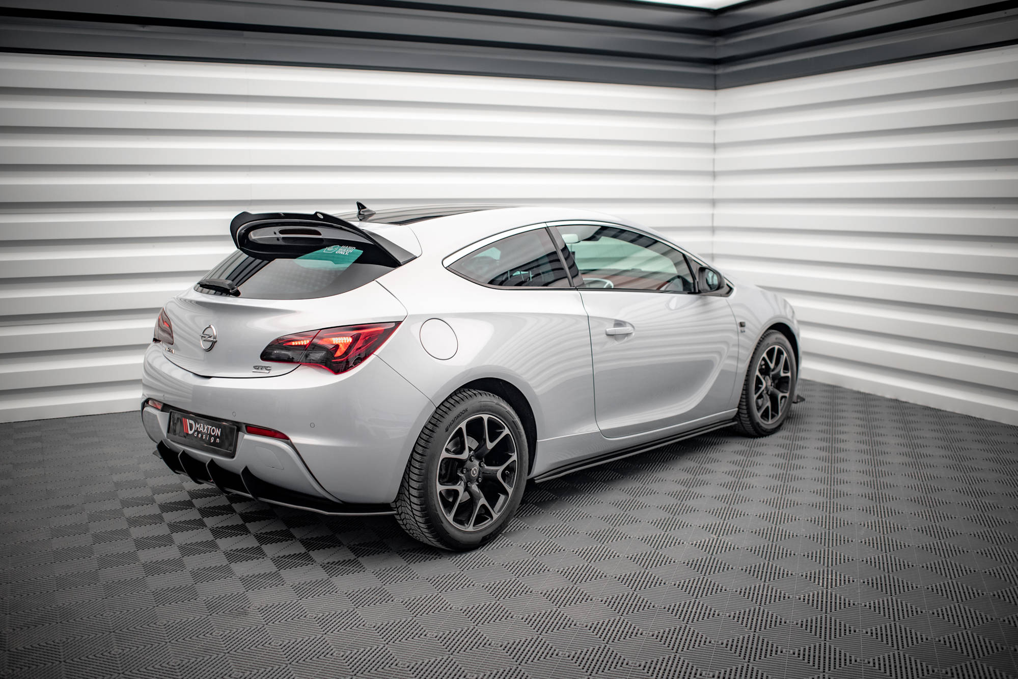 Street Pro Seitenschweller Leisten passend für Opel Astra GTC OPC-Line J rot