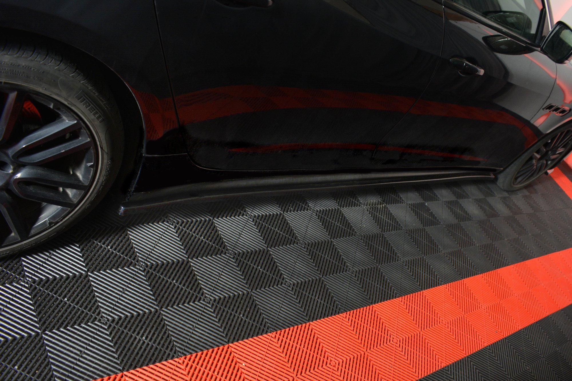 Seitenschweller Ansatz Paar passend für Maserati QUATTROPORTE MK.6 vor FL Carbon Look