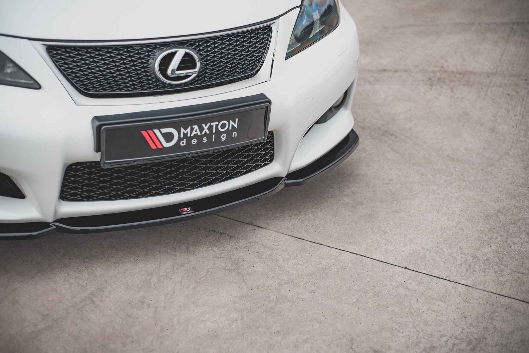 Street+ Spoilerlippe Front Ansatz V.2 passend für Lexus IS F Mk2 schwarz Hochglanz