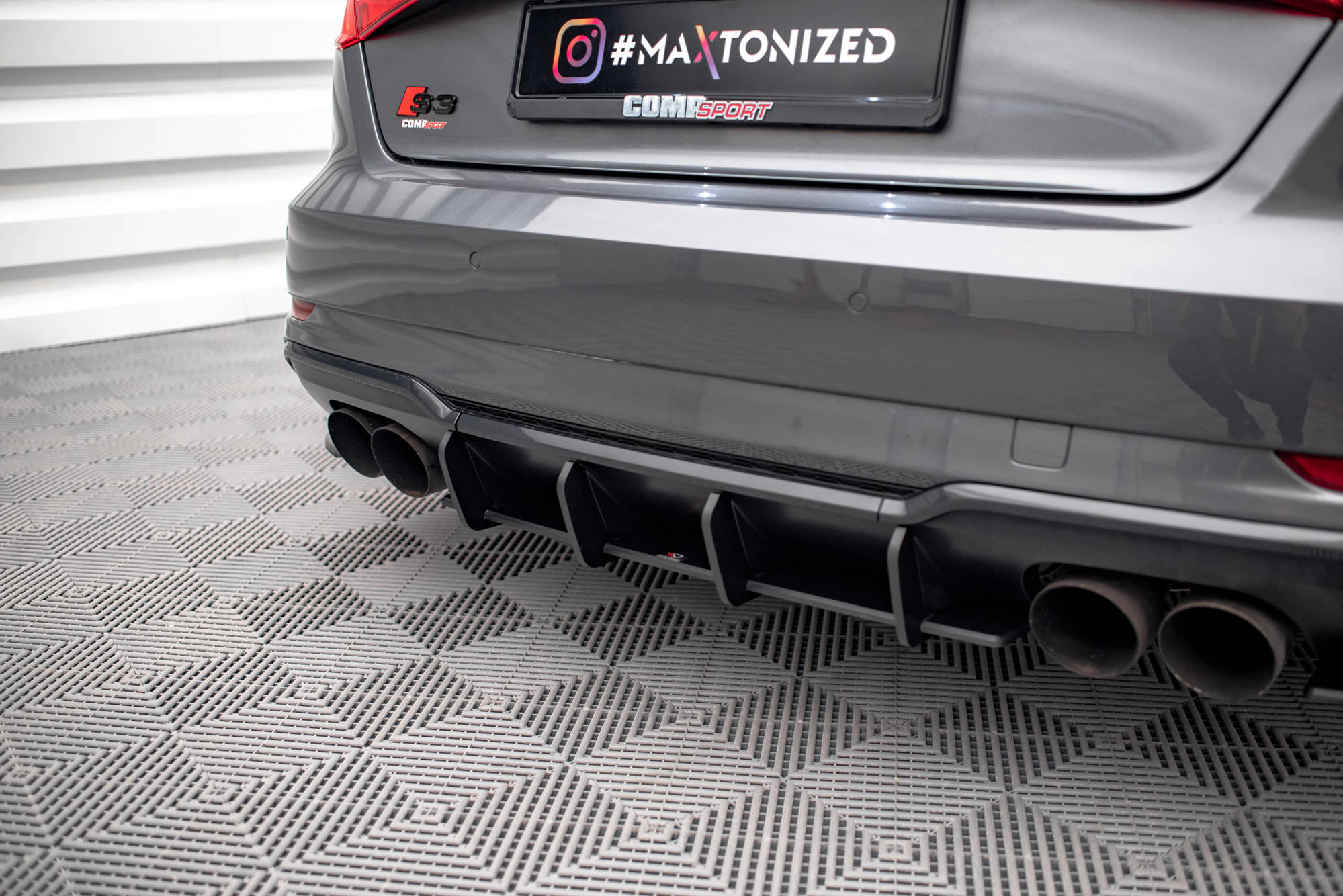 Street Pro Heckschürze Heck Ansatz Diffusor passend für Audi S3 Sportback 8V FL