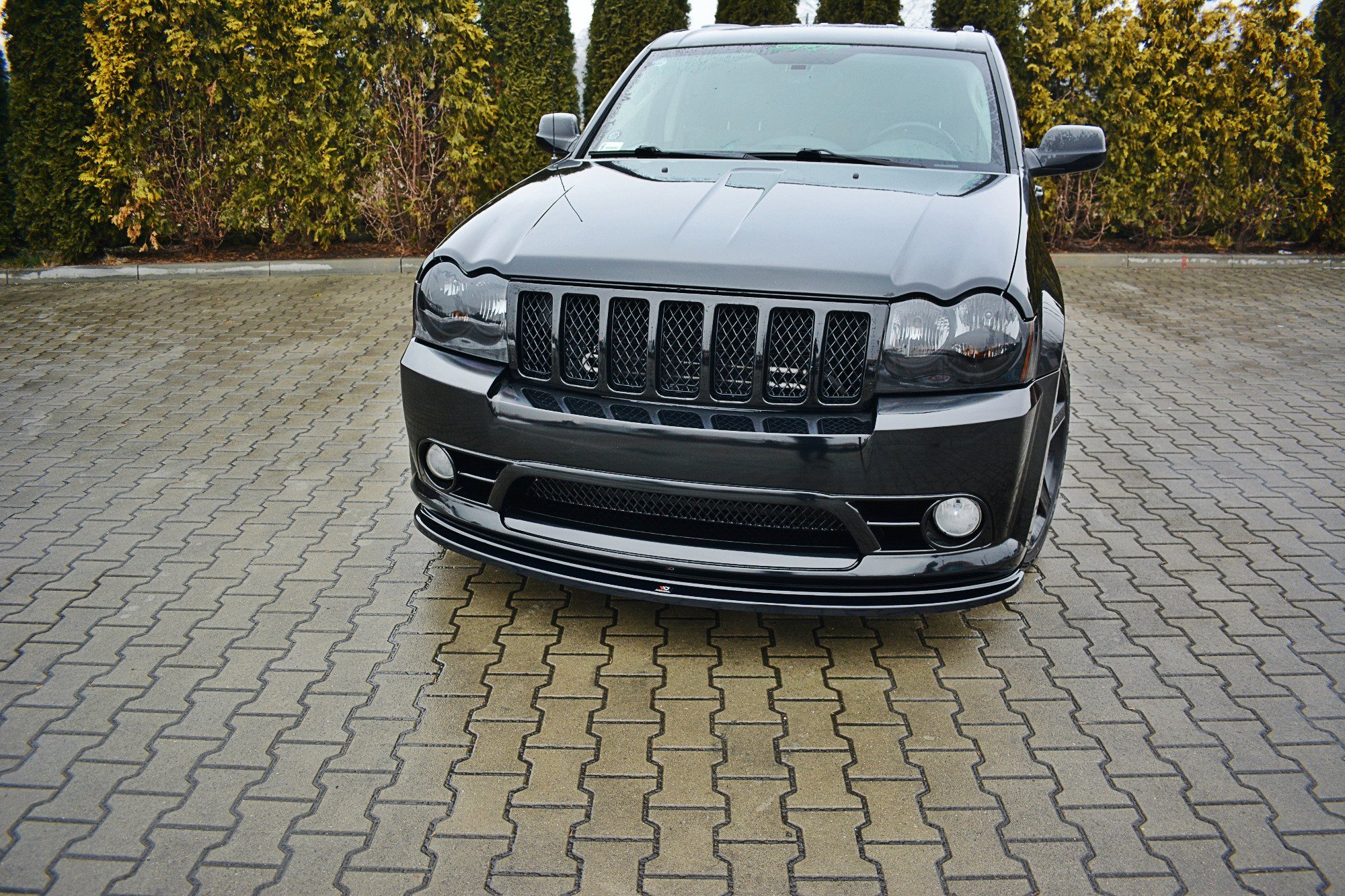 Front Ansatz V.1 für JEEP GRAND CHEROKEE WK STR8 schwarz Hochglanz