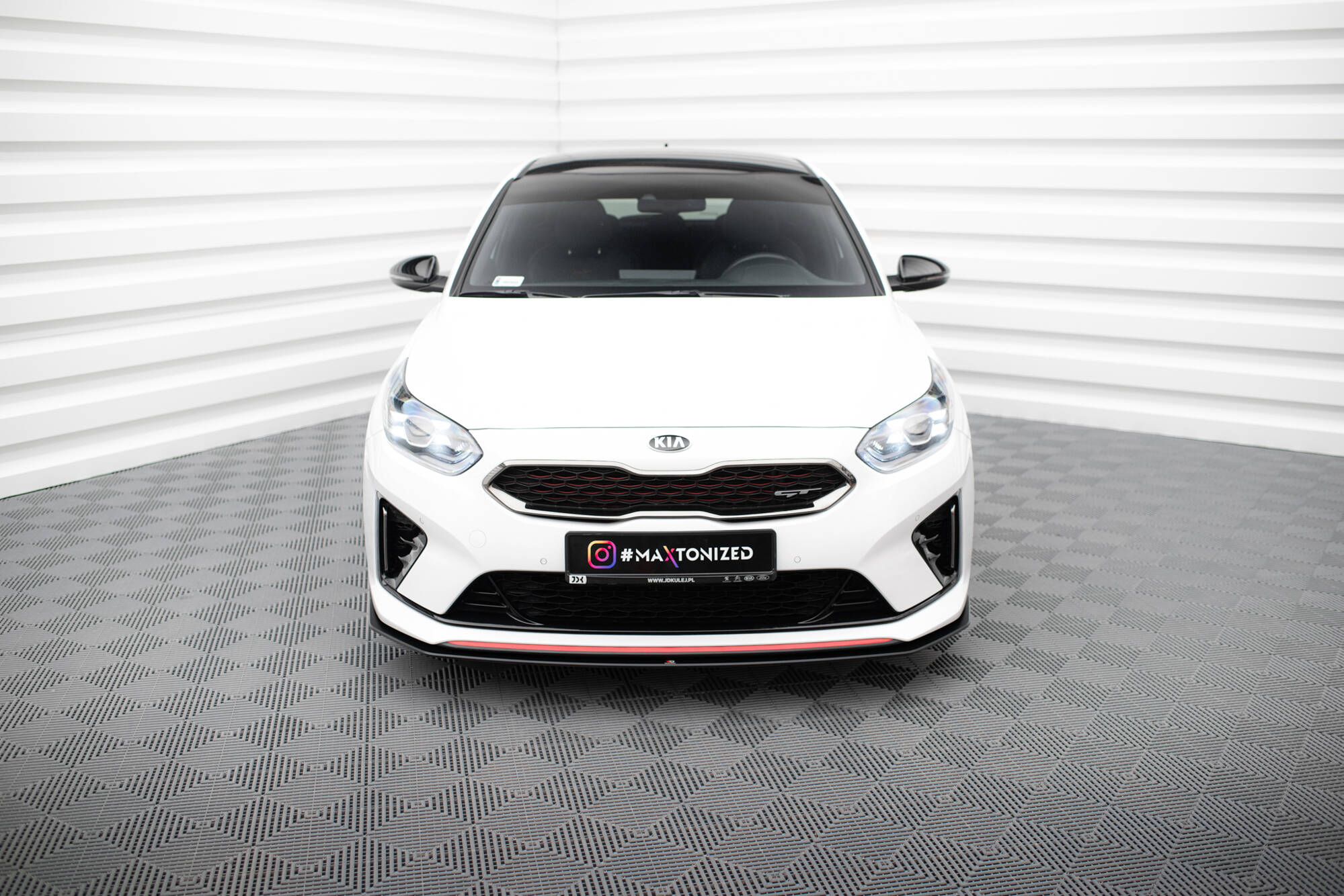 Street Pro Spoilerlippe Front Ansatz passend für Kia Ceed GT Mk3 / Proceed Mk1 rot