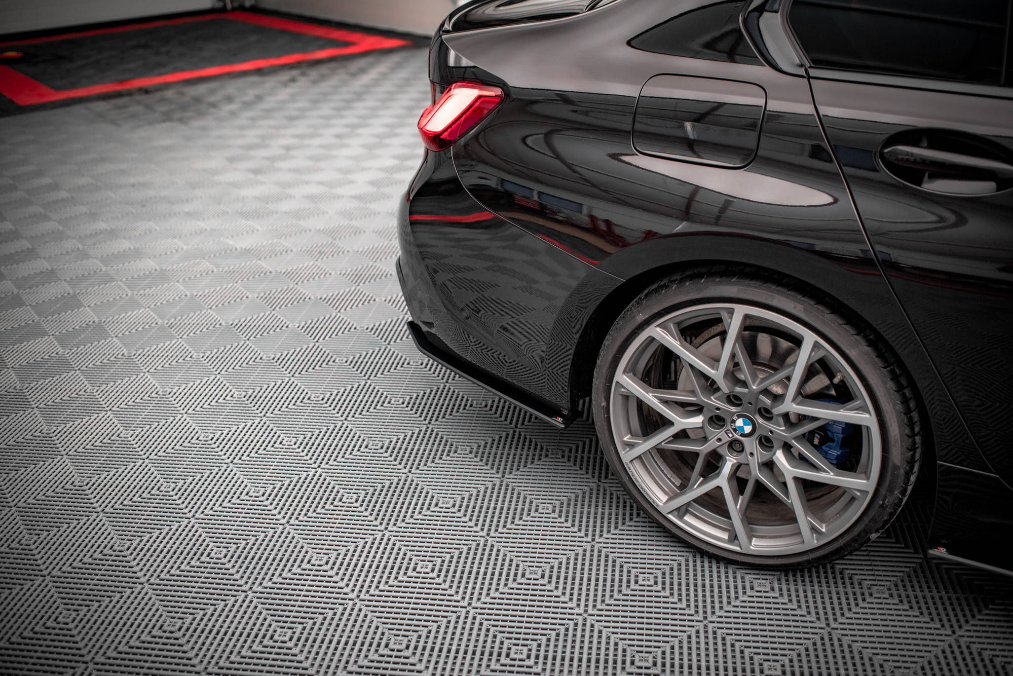 Street Pro Heck Ansatz Flaps V.2 passend für BMW 3er M-Paket G20 / G21 rot