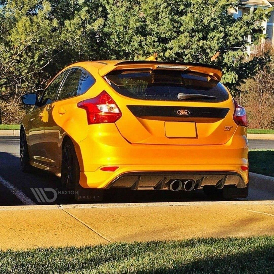 Street+ Heck Ansatz Diffusor passend für Ford Focus ST Mk3 RS Look schwarz Hochglanz
