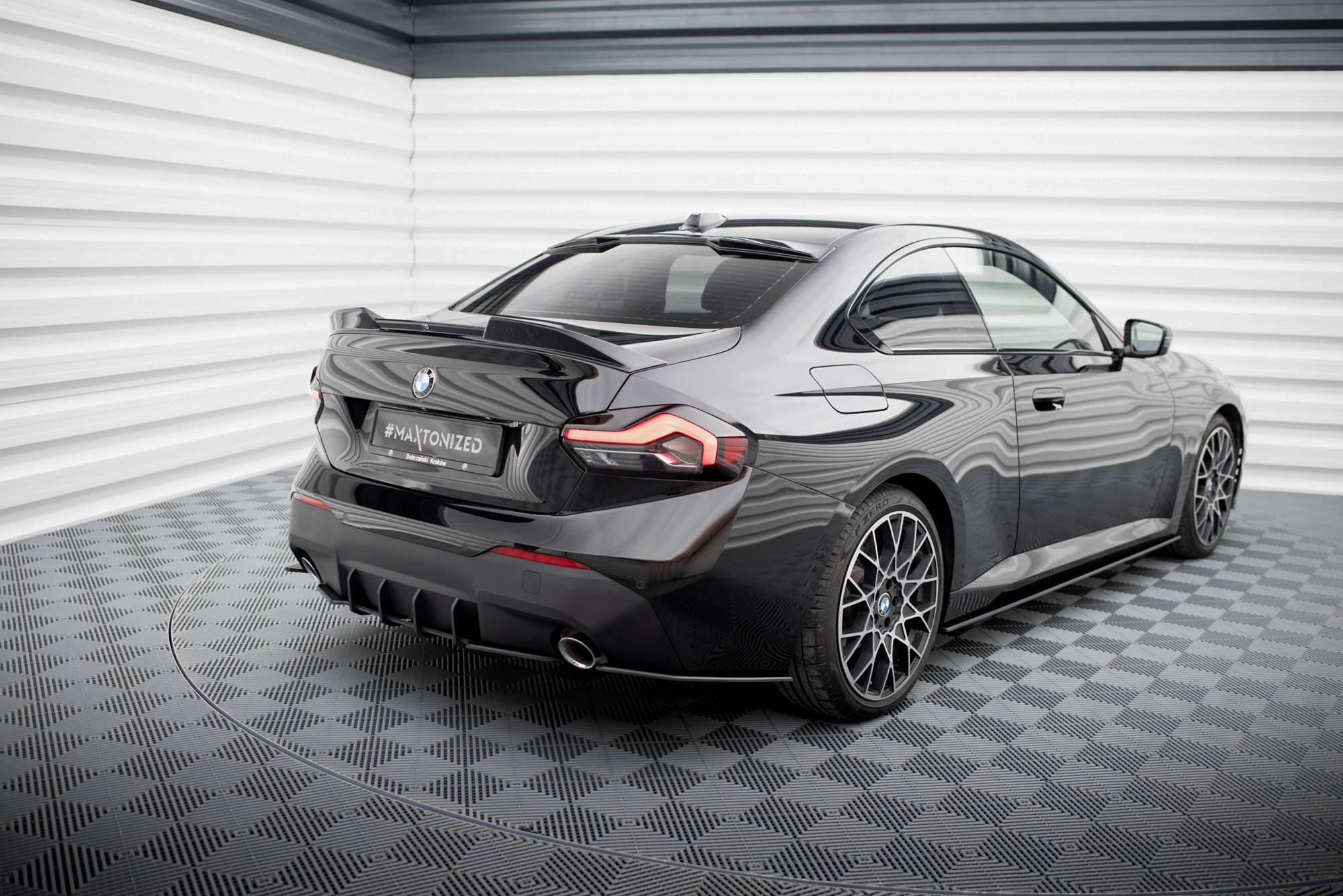 Street Pro Heck Ansatz Flaps passend für BMW 2 Coupe G42 rot