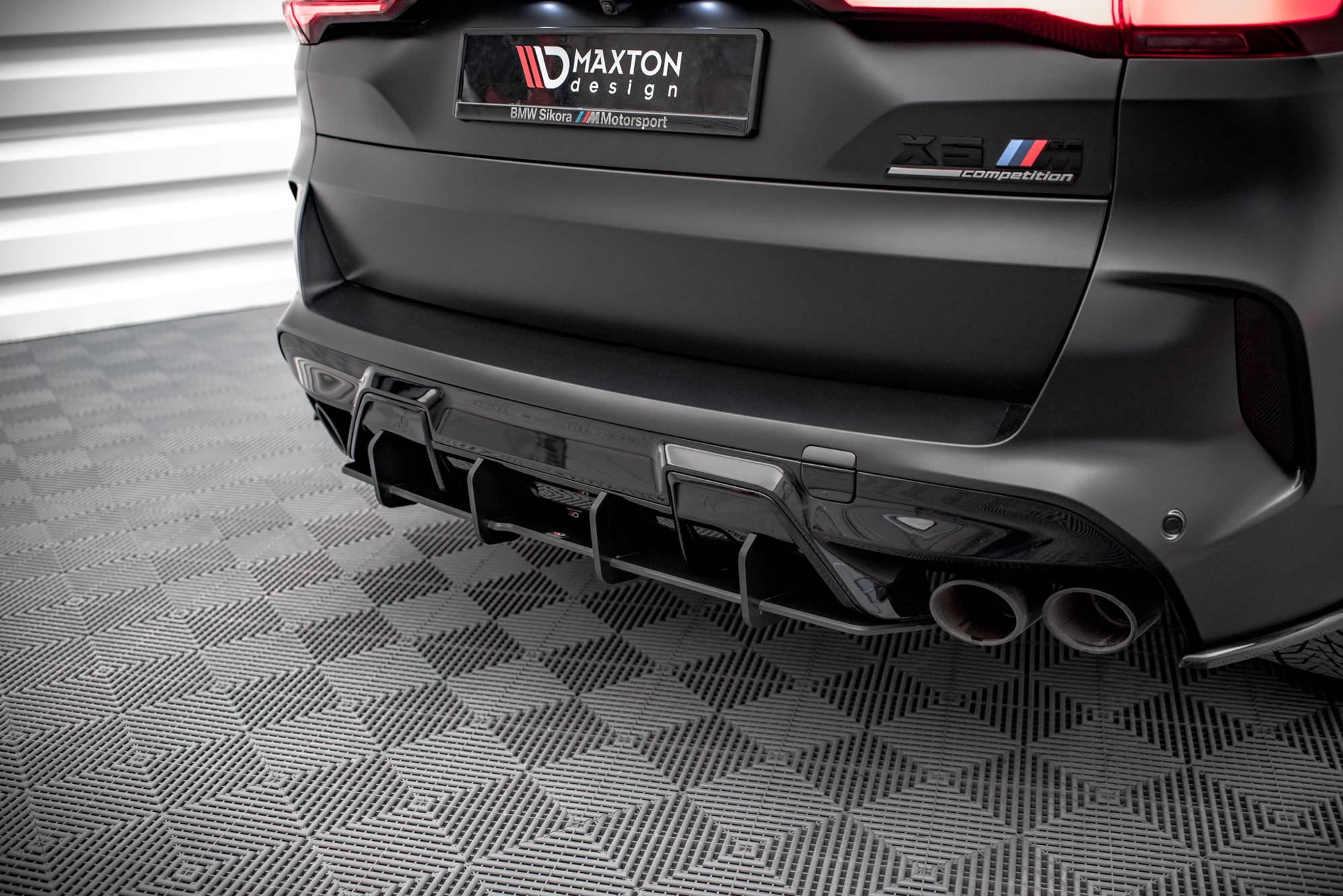 Street Pro Heckschürze Heck Ansatz Diffusor passend für BMW X5M F95 schwarz-rot