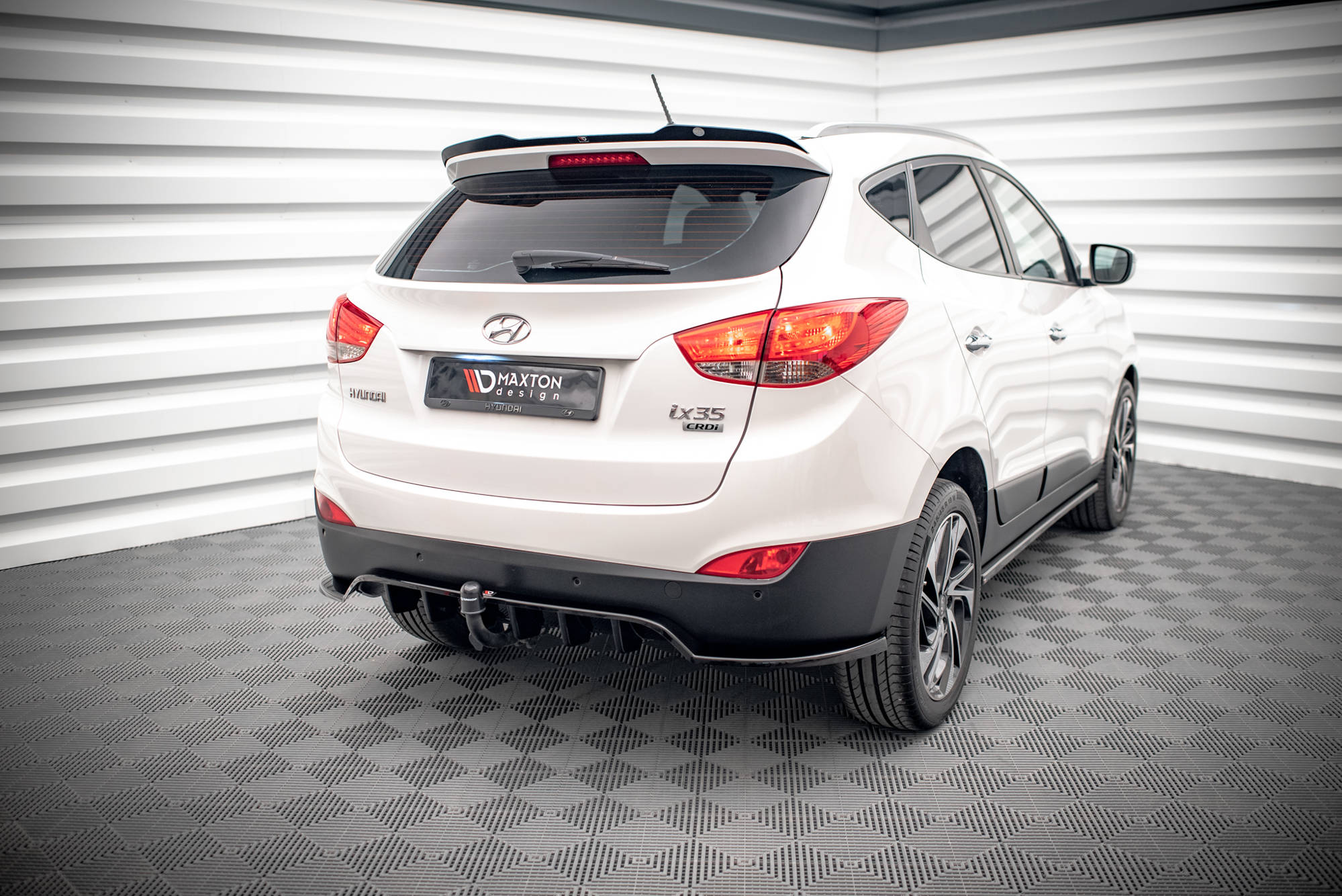 Heck Spoiler Aufsatz Abrisskante passend für Hyundai ix35 Mk1 schwarz Hochglanz