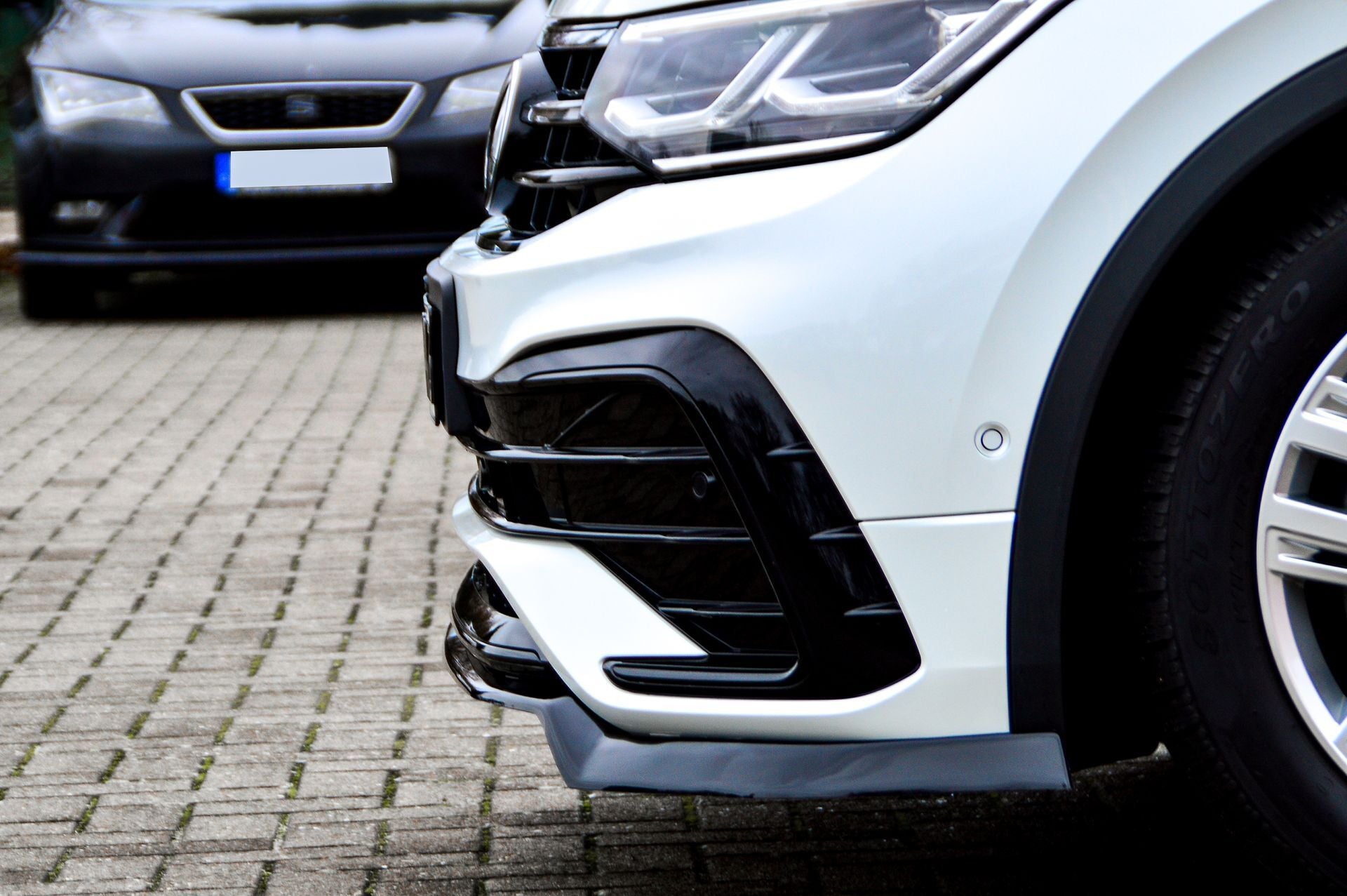 Cuplippe Spoilerschwert aus ABS für VW Tiguan 2 AD1 (Schwarz Matt)