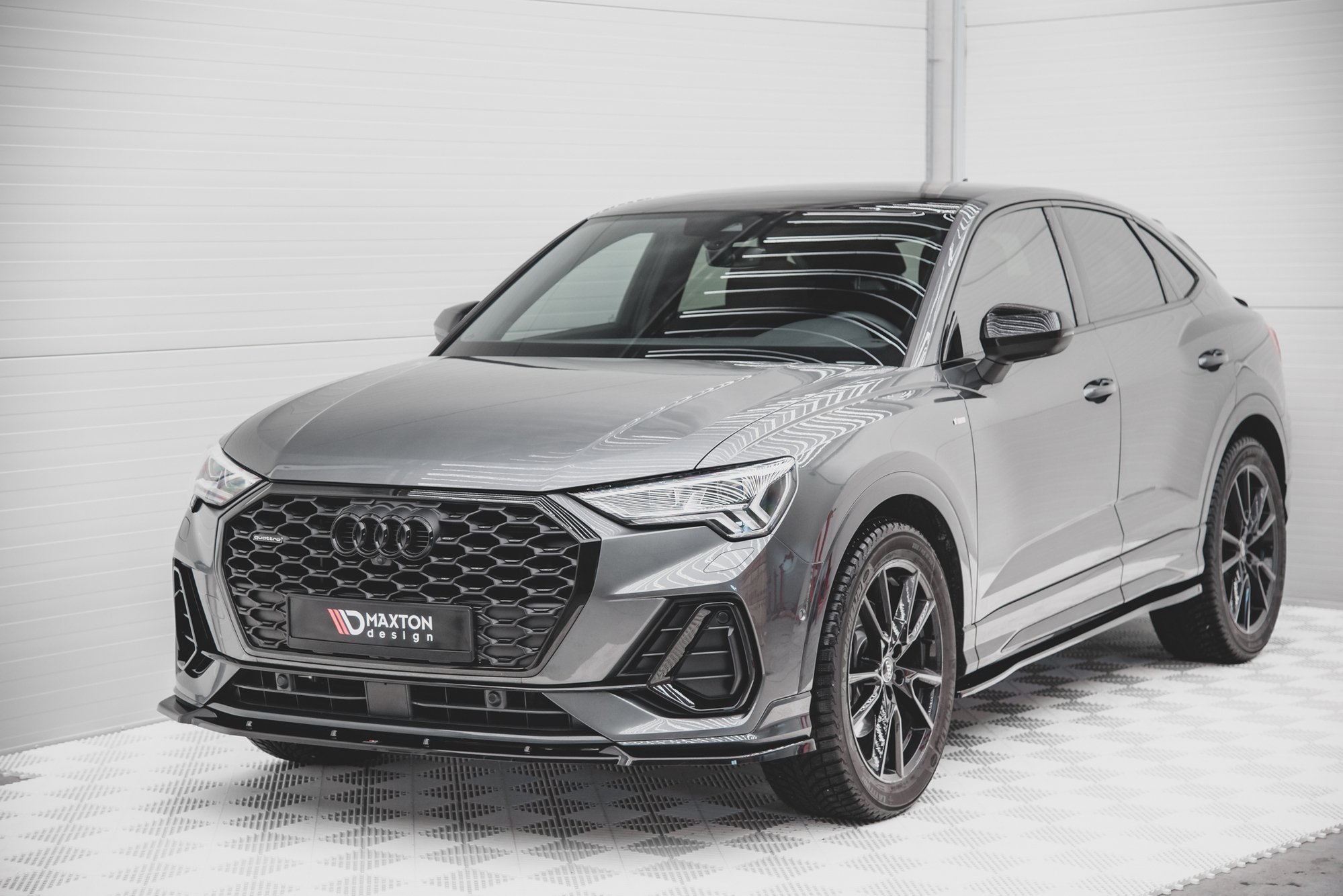 Street+ Spoilerlippe Front Ansatz V.2 passend für Audi Q3 Sportback S-Line Carbon Look