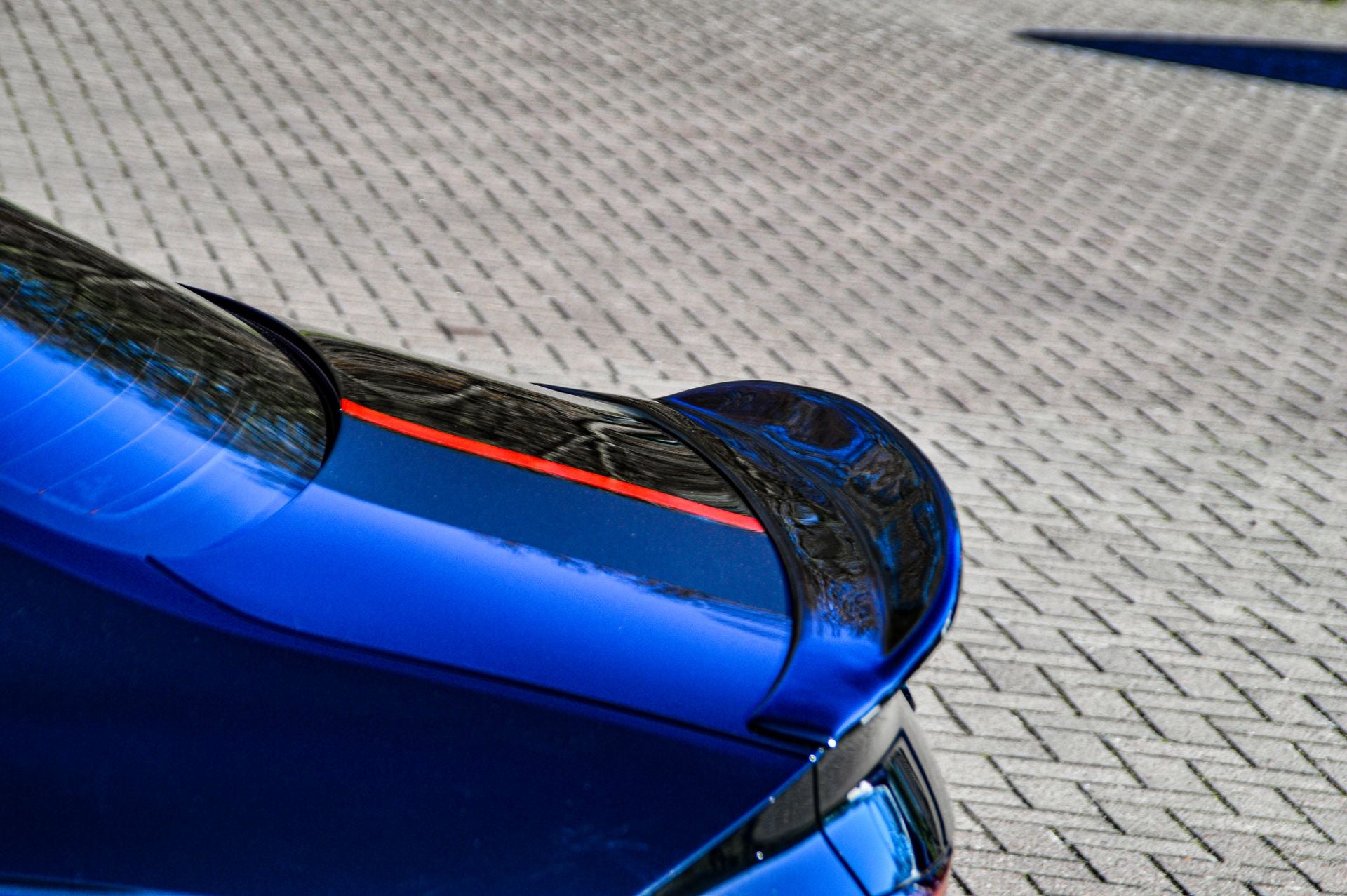 Heckspoiler Abrisskante aus ABS für Audi RS5 B9 F5 (Schwarz Matt)