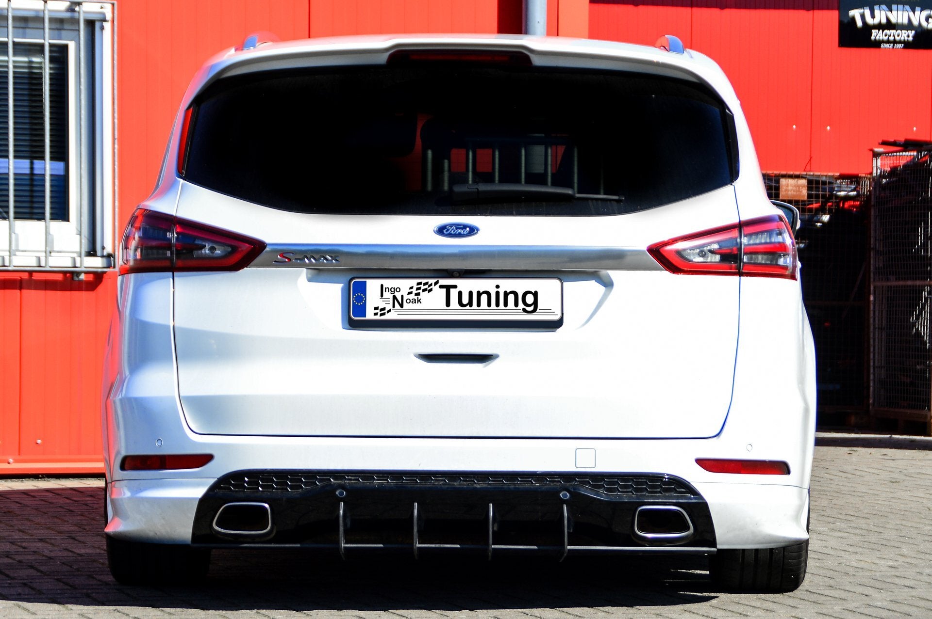 Bodykit für Ford S-MAX 2 ST-Line Bj.2015-2019 (Schwarz Matt)