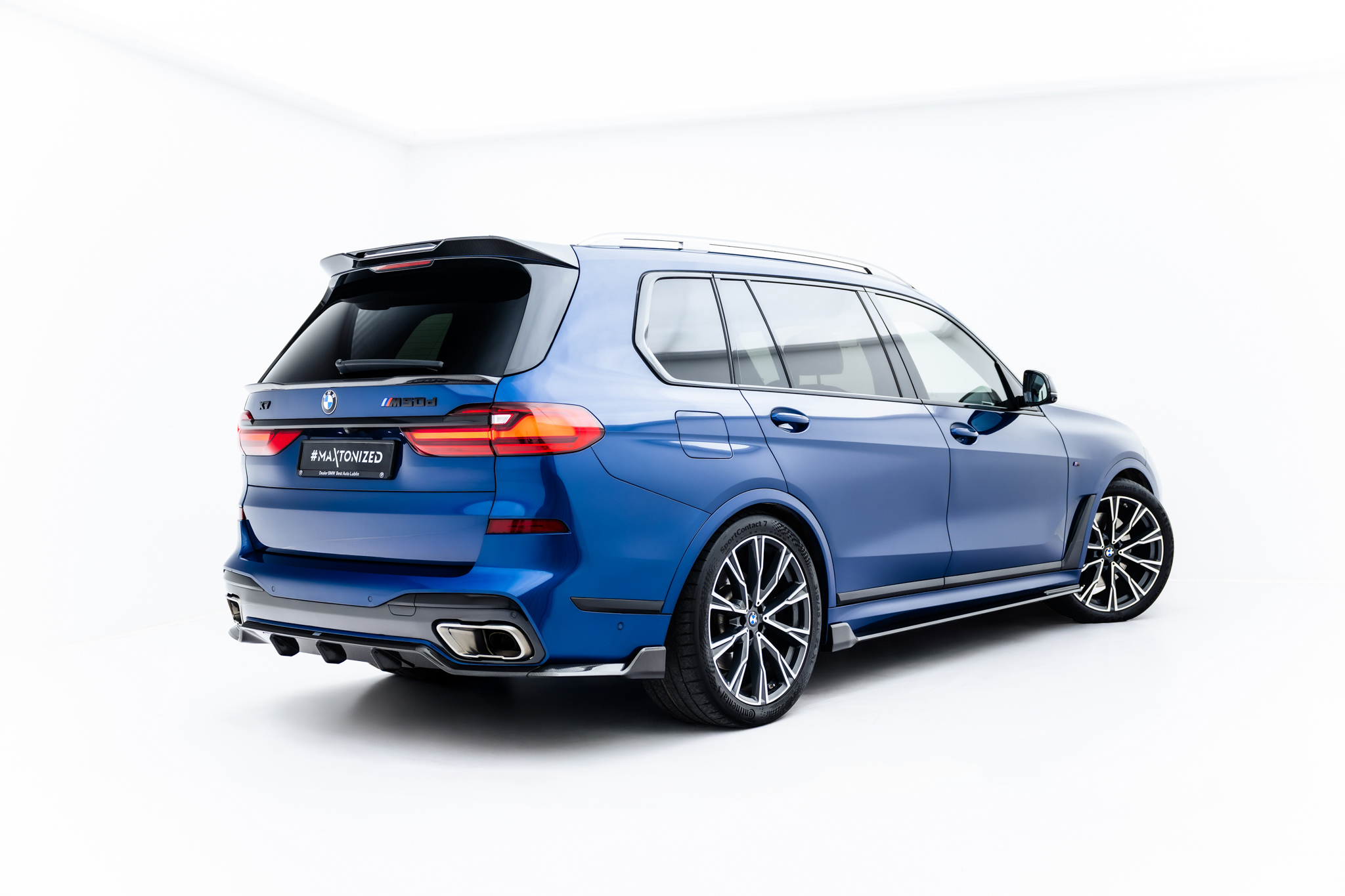 Carbon Fiber Heck Ansatz Diffusor passend für BMW X7 M-Paket G07 / G07 FL version mit towbar