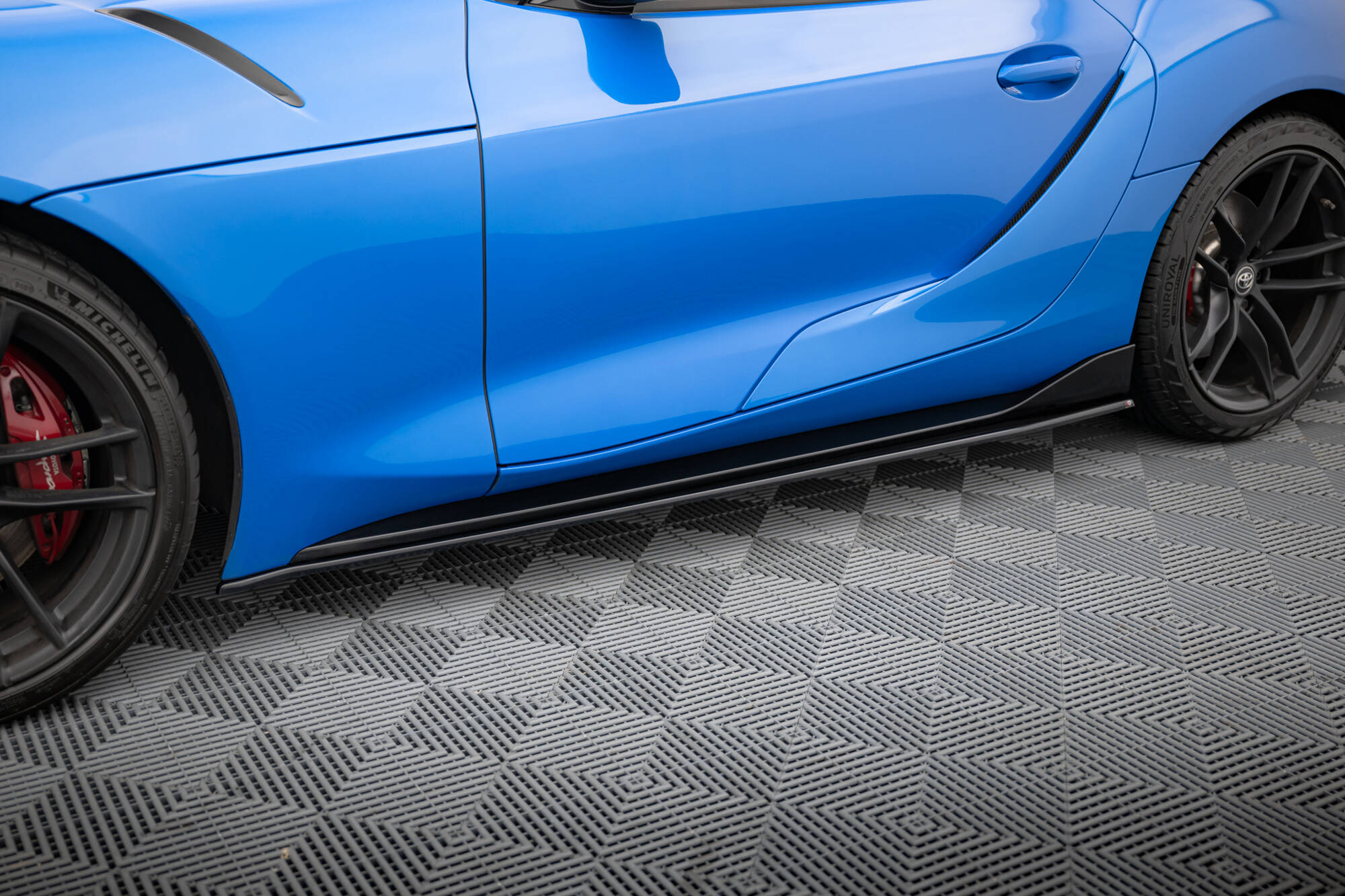 Seitenschweller Ansatz für V.1 für Toyota Supra Mk5 schwarz Hochglanz