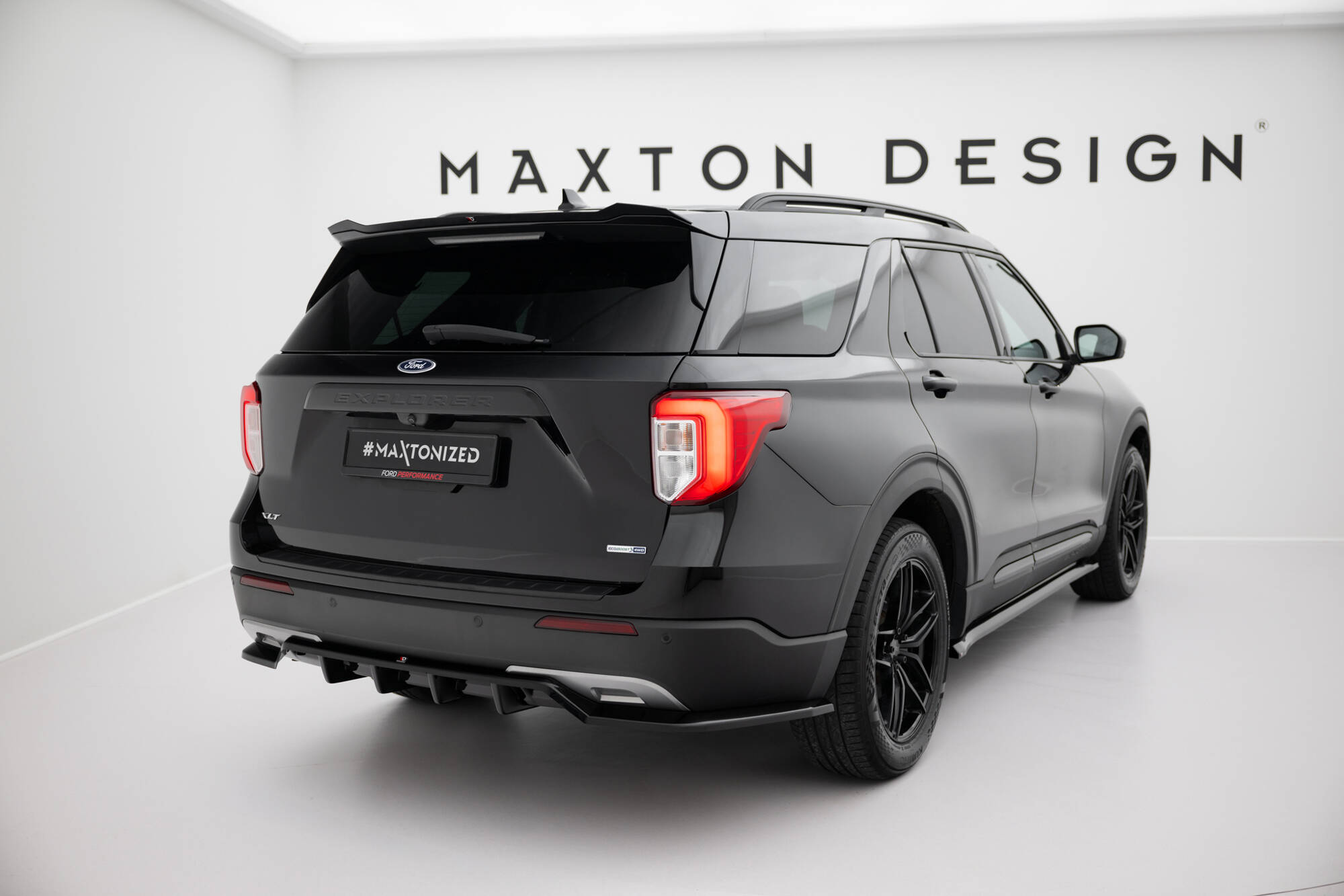 Heck Spoiler Aufsatz Abrisskante passend für Ford Explorer XLT Mk6 schwarz Hochglanz
