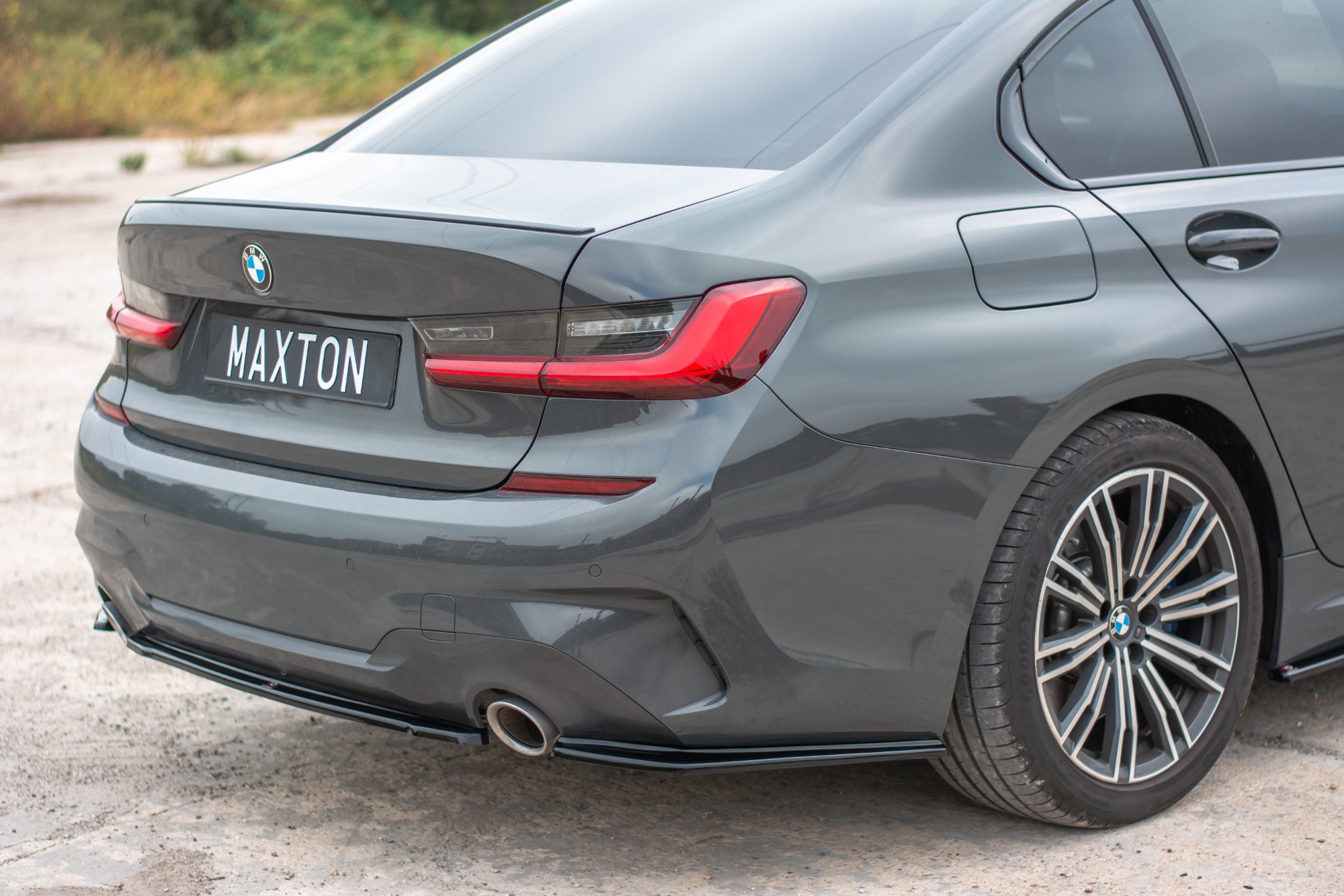 Heck Ansatz Flaps Diffusor für BMW 3er M-Paket G20 schwarz Hochglanz