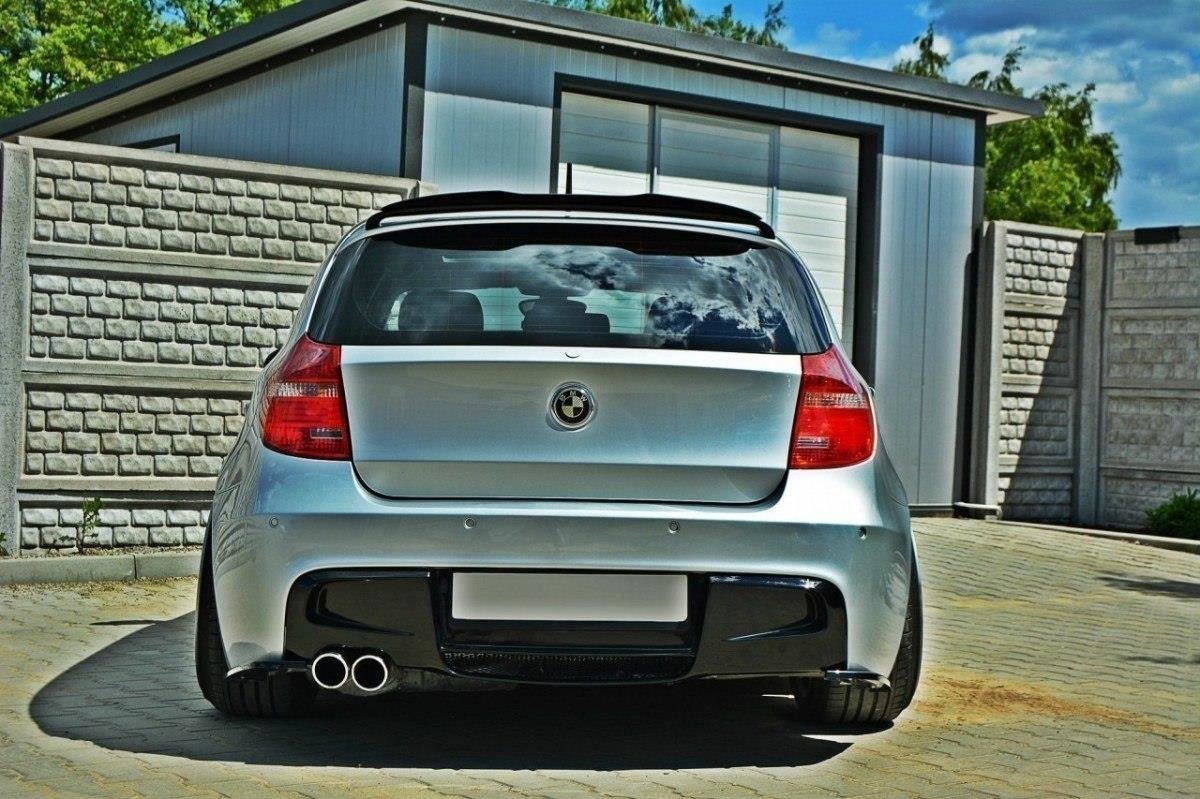 Heck Ansatz Flaps Diffusor für BMW 1er E87 Standard/M-Performance Carbon Look