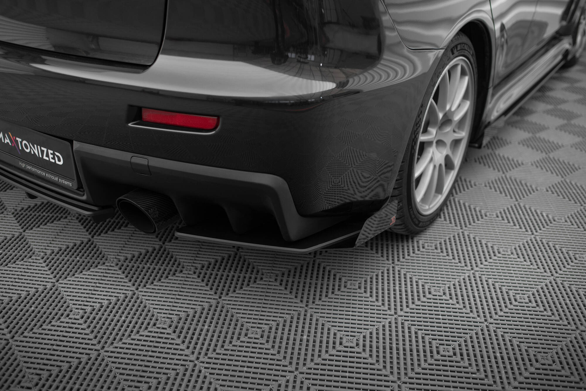 Diffusor Flaps passend für Mitsubishi Lancer EVO X schwarz Hochglanz
