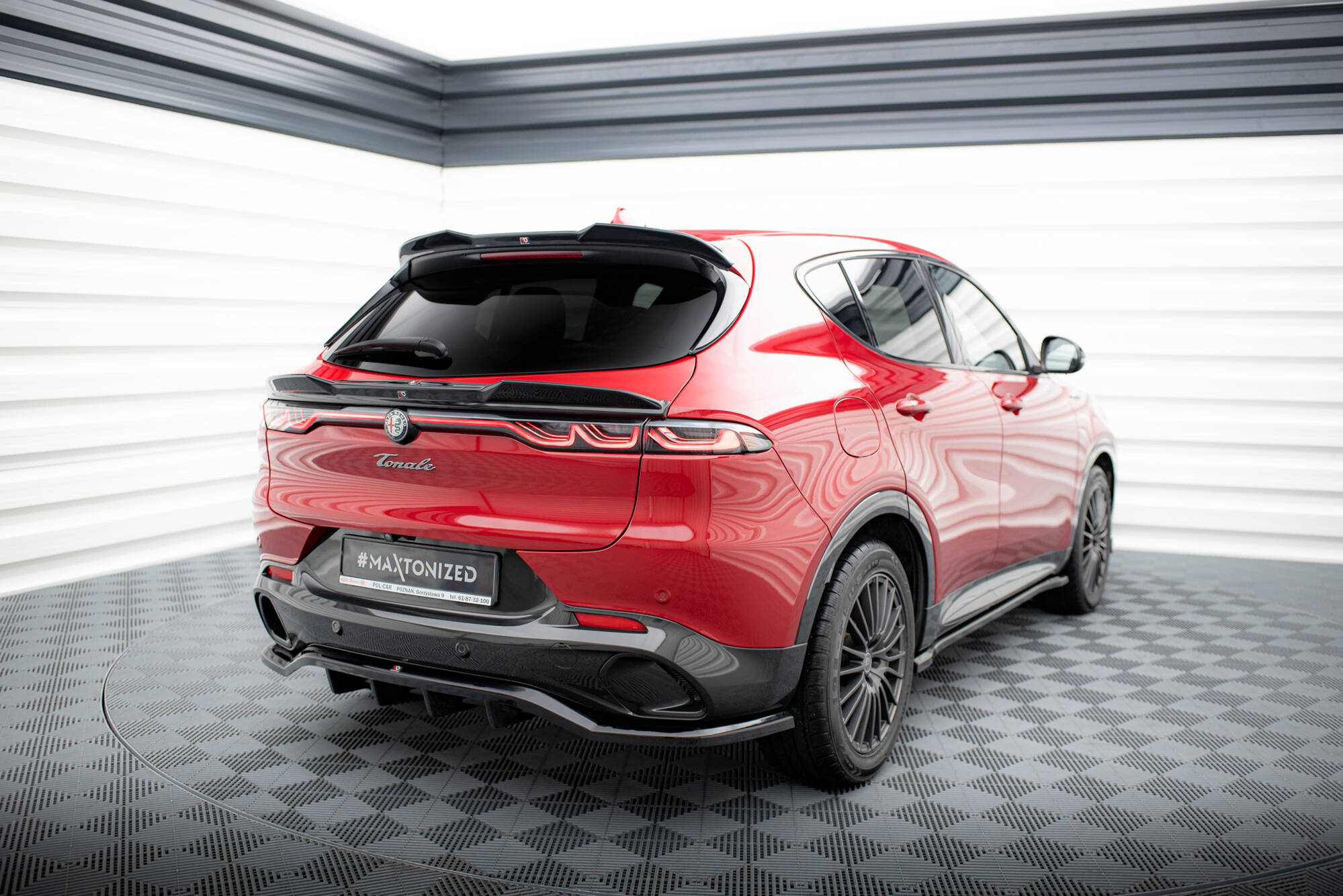 Unterer Heck Spoiler Aufsatz Abrisskante 3D passend für Alfa Romeo Tonale Mk1 schwarz Hochglanz
