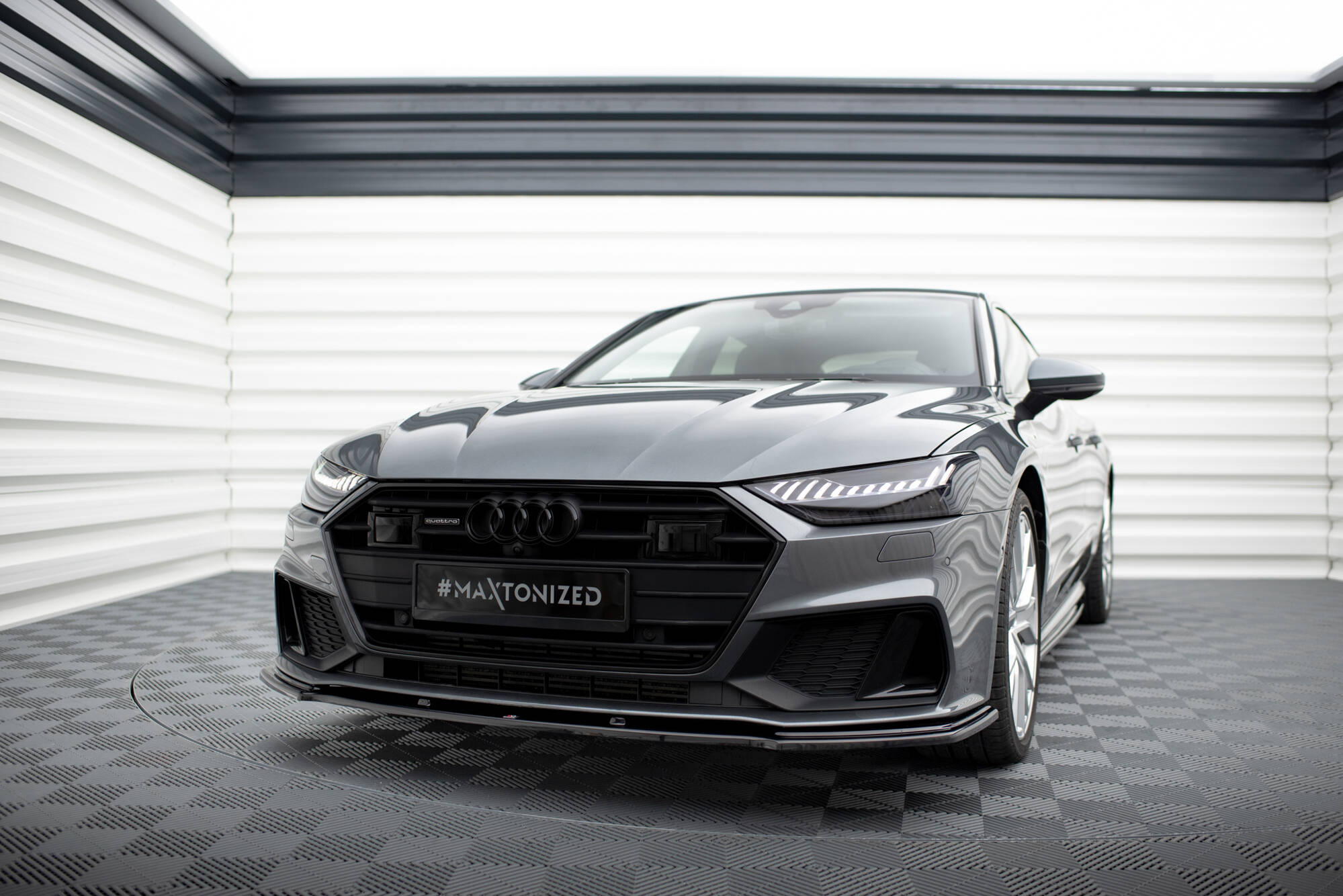 Front Ansatz V.2 für Audi A7 S-Line C8 / S7 C8 / C8 Facelift / S7 Facelift schwarz Hochglanz