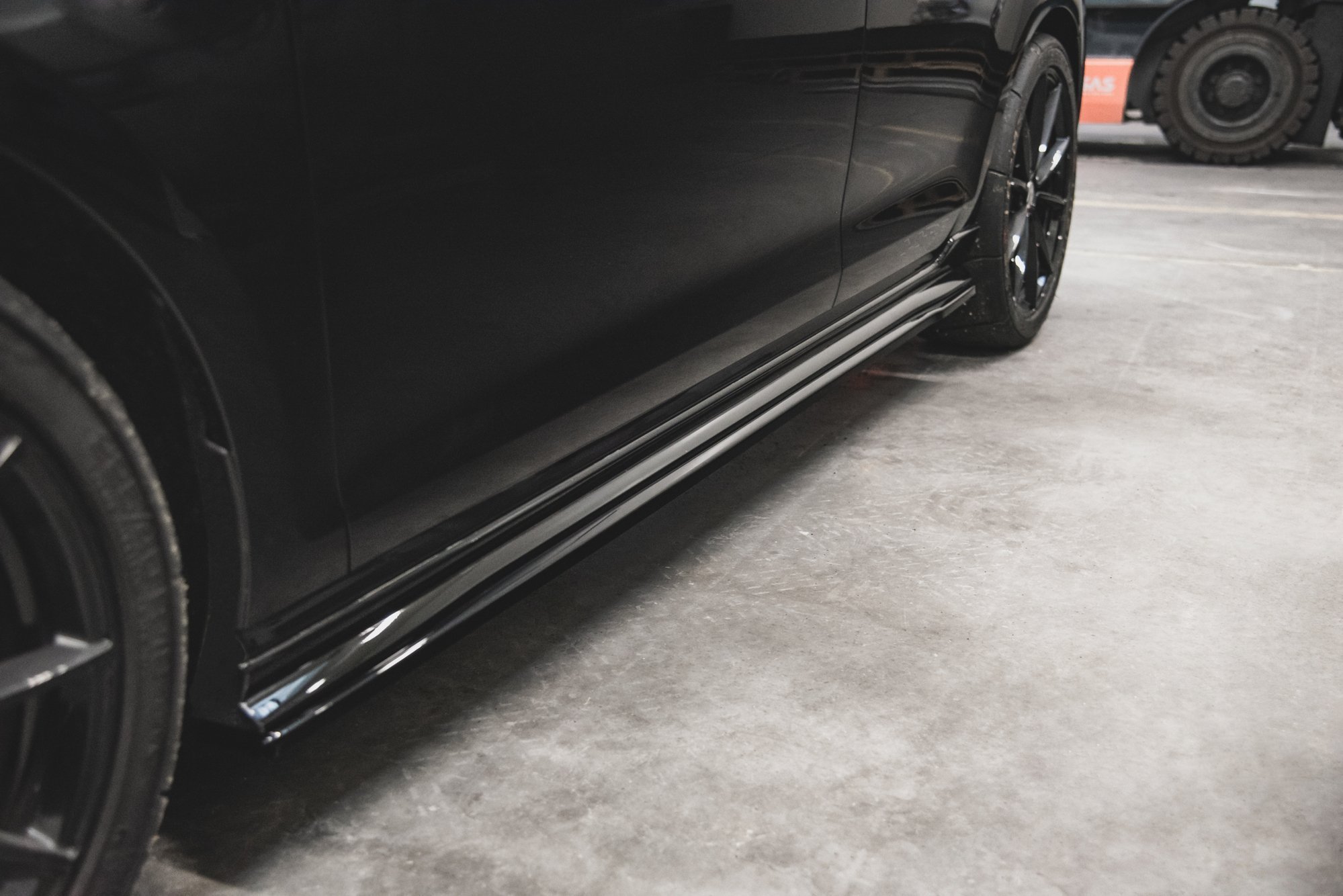Seitenschweller Ansatz für VW Golf GTI TCR Mk7 schwarz Hochglanz