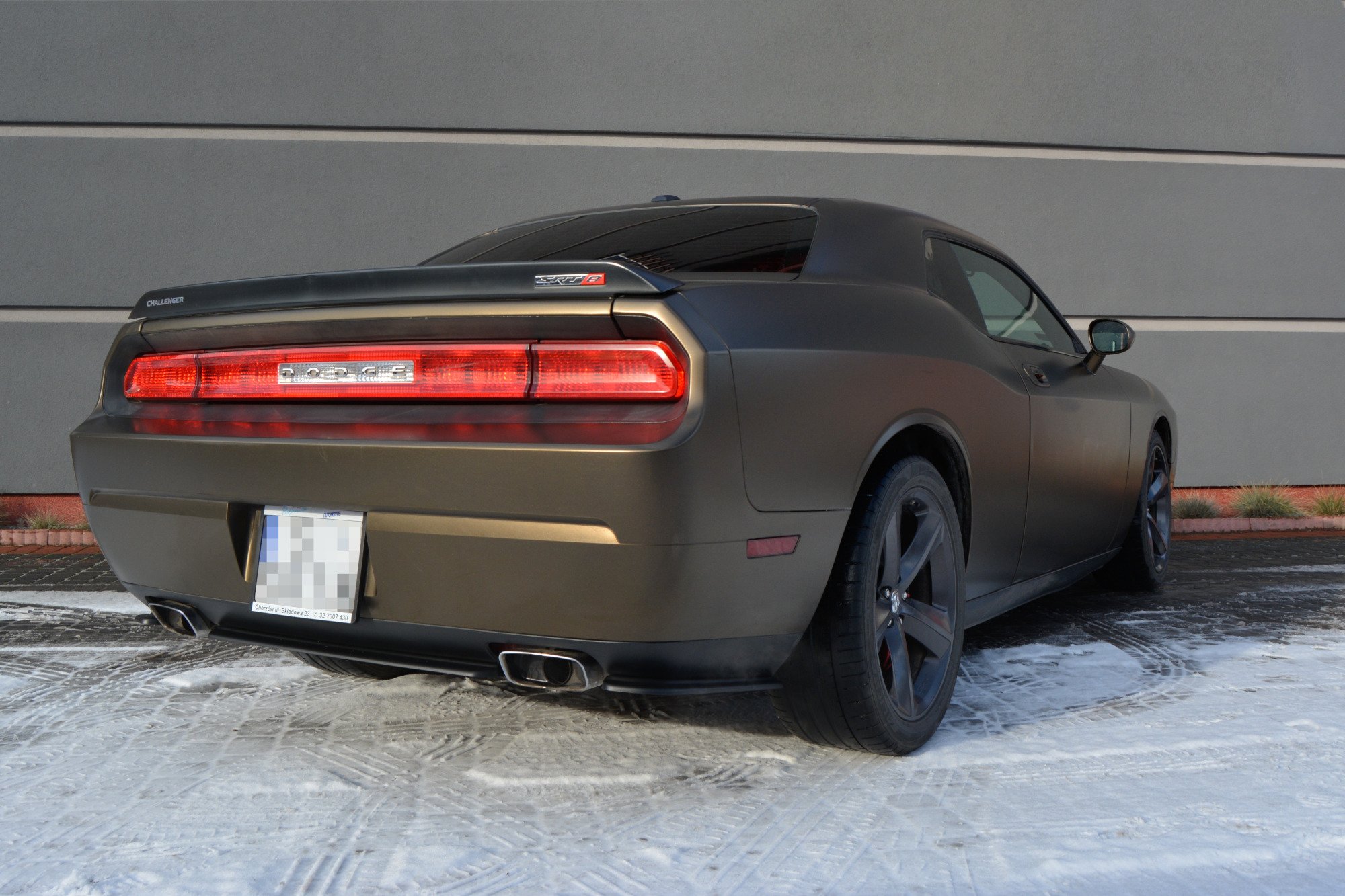 Heck Ansatz Flaps Diffusor für DODGE CHALLENGER MK3. PHASE-I SRT8 COUPE schwarz Hochglanz