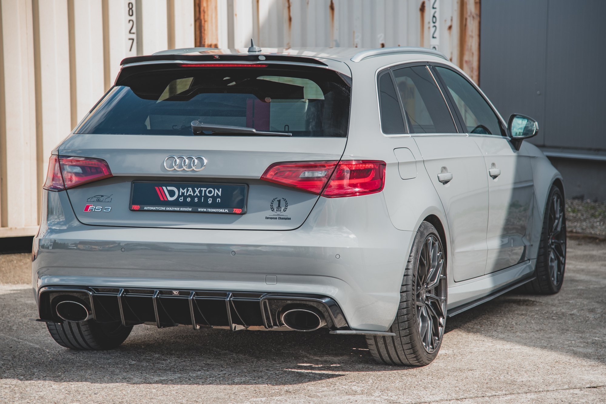 Street Pro Heck Ansatz Flaps Diffusor für Audi RS3 8V Sportback