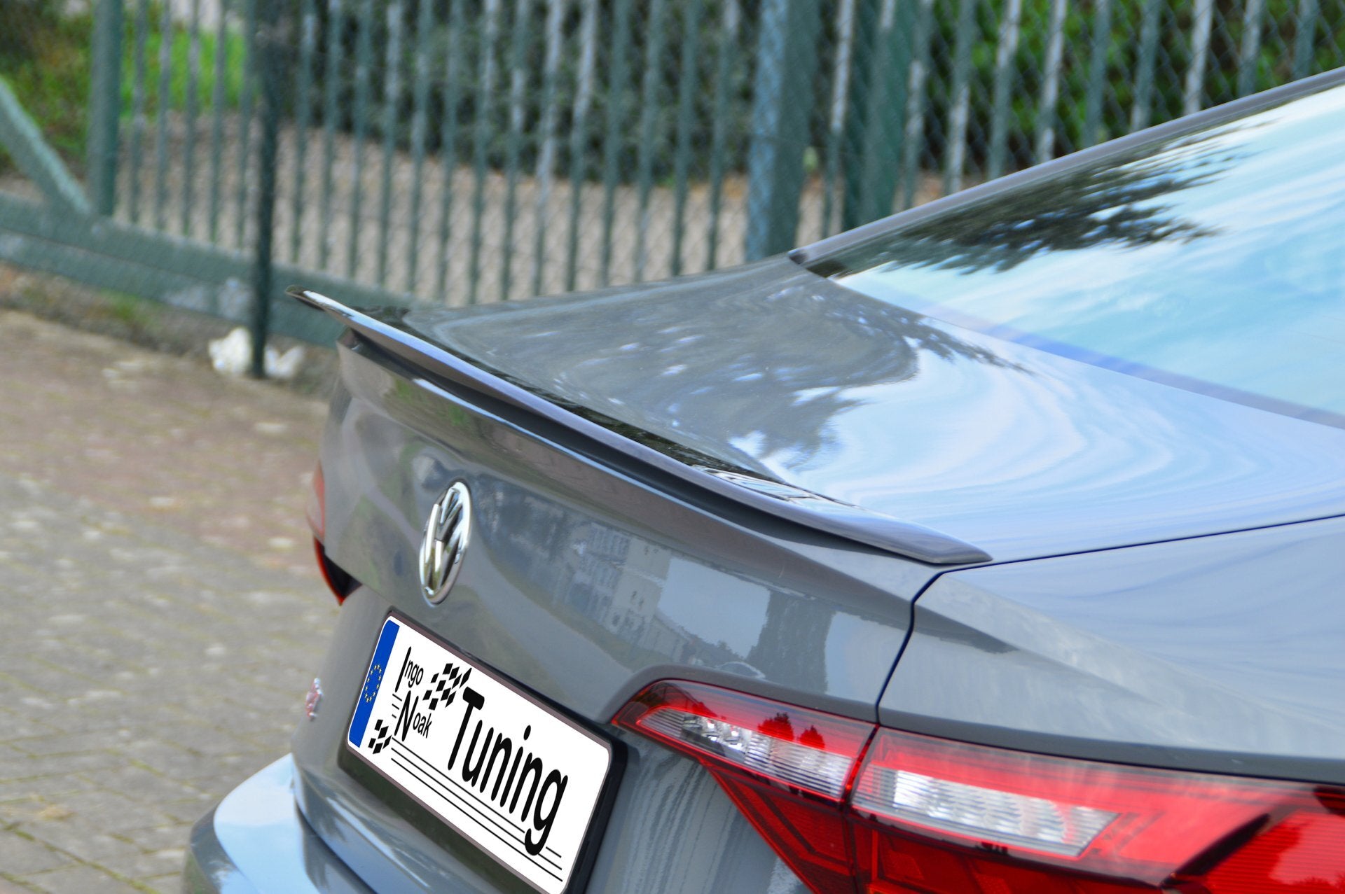 Heckklappenspoiler Ducktail für VW Jetta 7 GLI (Schwarz Matt)