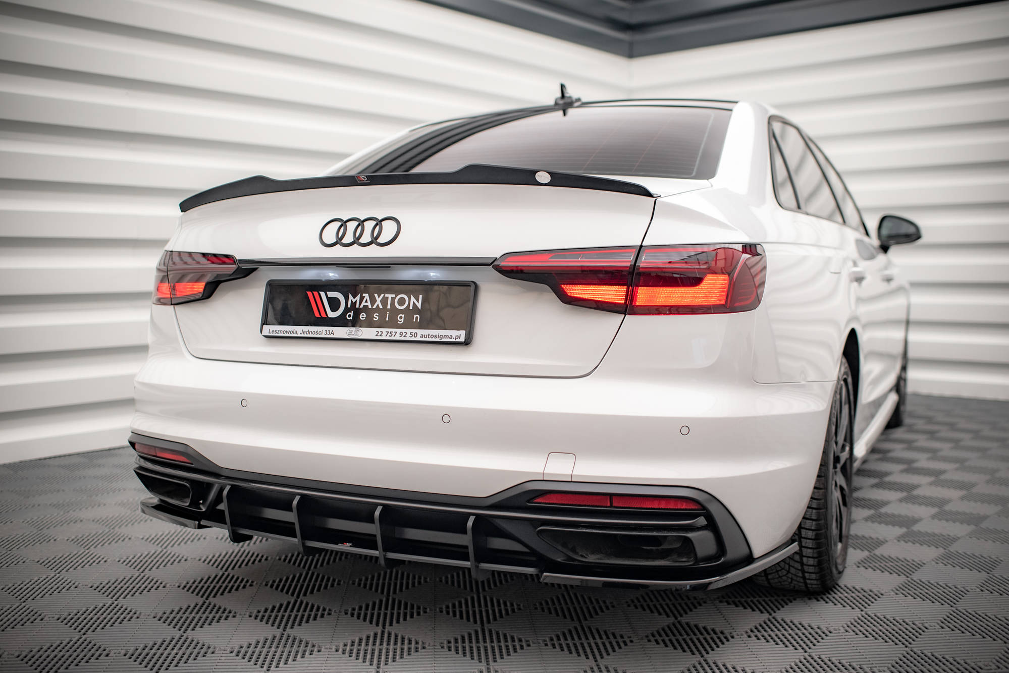 Heck Spoiler Aufsatz Abrisskante V.1 passend für Audi S4 / A4 Standard / S-Line / Competition Limousine B9 / B9 FL schwarz Hochglanz